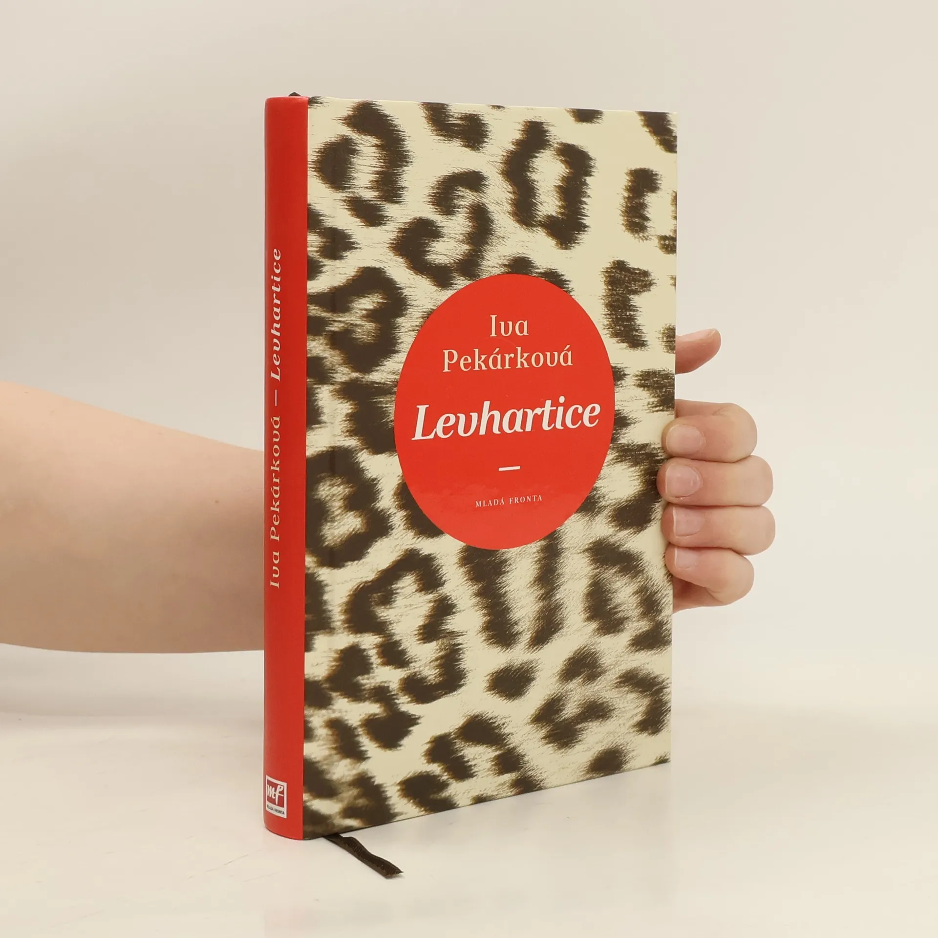 Levhartice | Kniha | pevná | Iva Pekárková | CS
