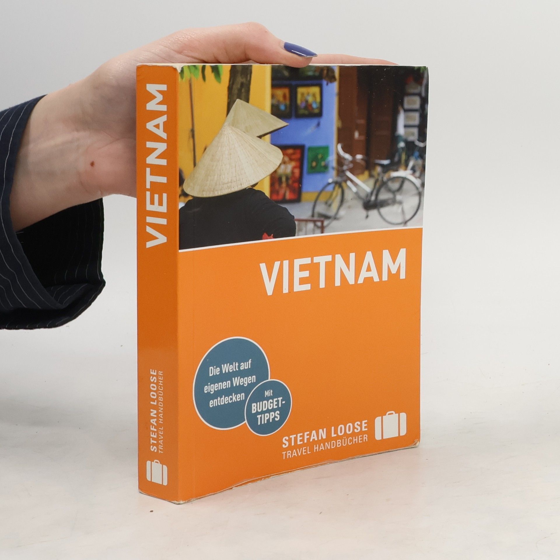 Andrea Markand Vietnam