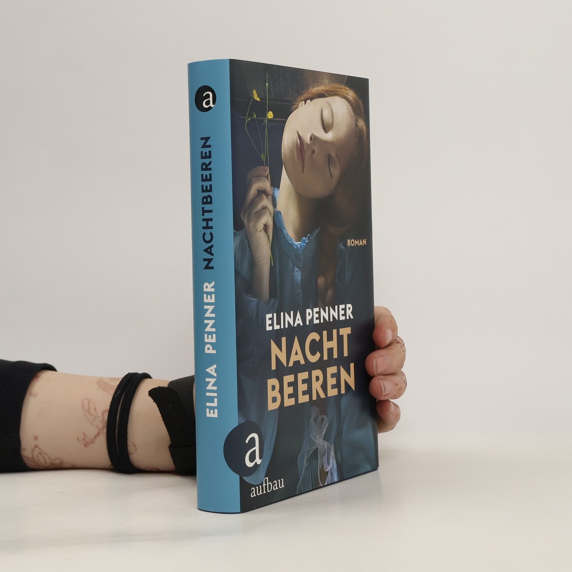 Elina Penner Nachtbeeren