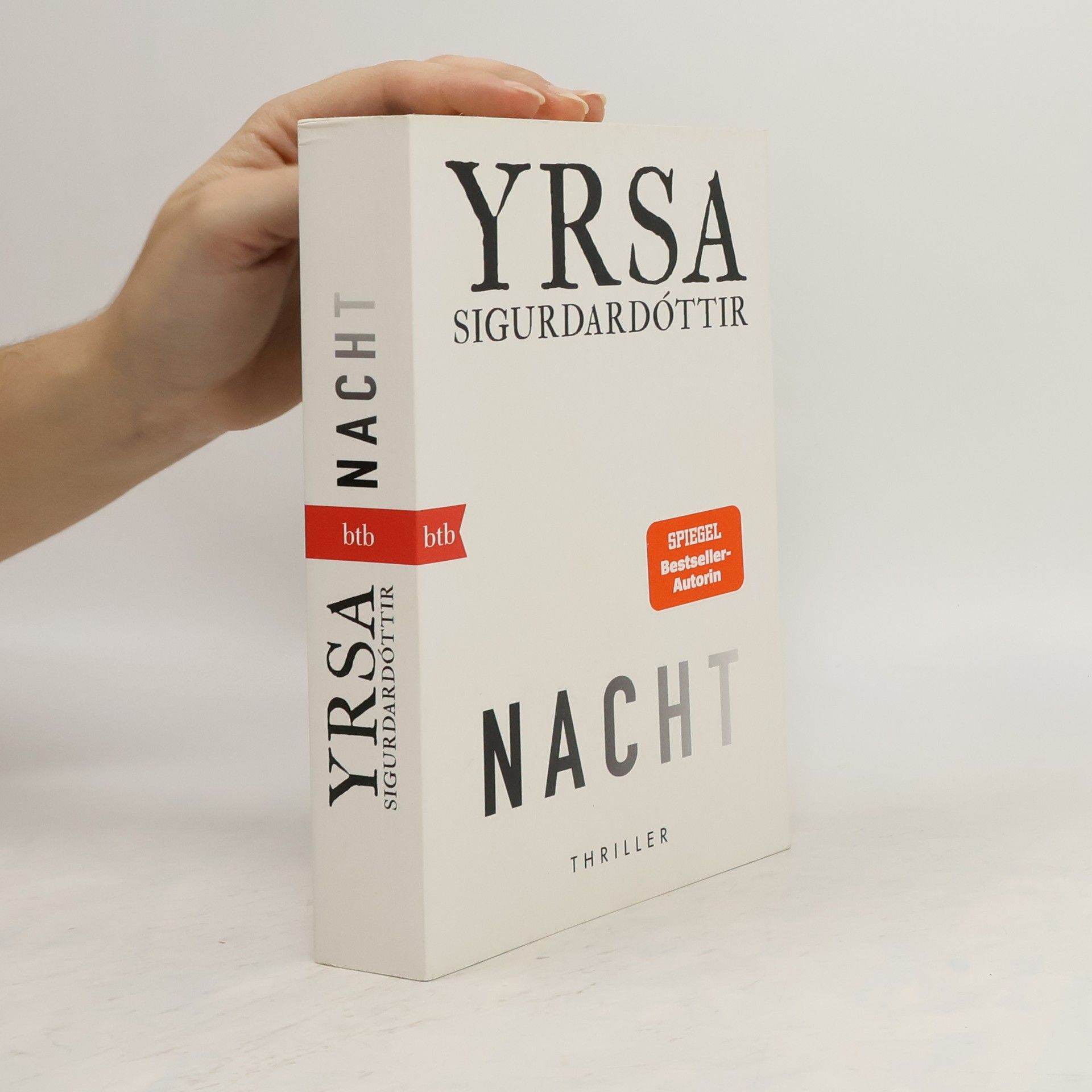 Yrsa Sigurðardóttir NACHT