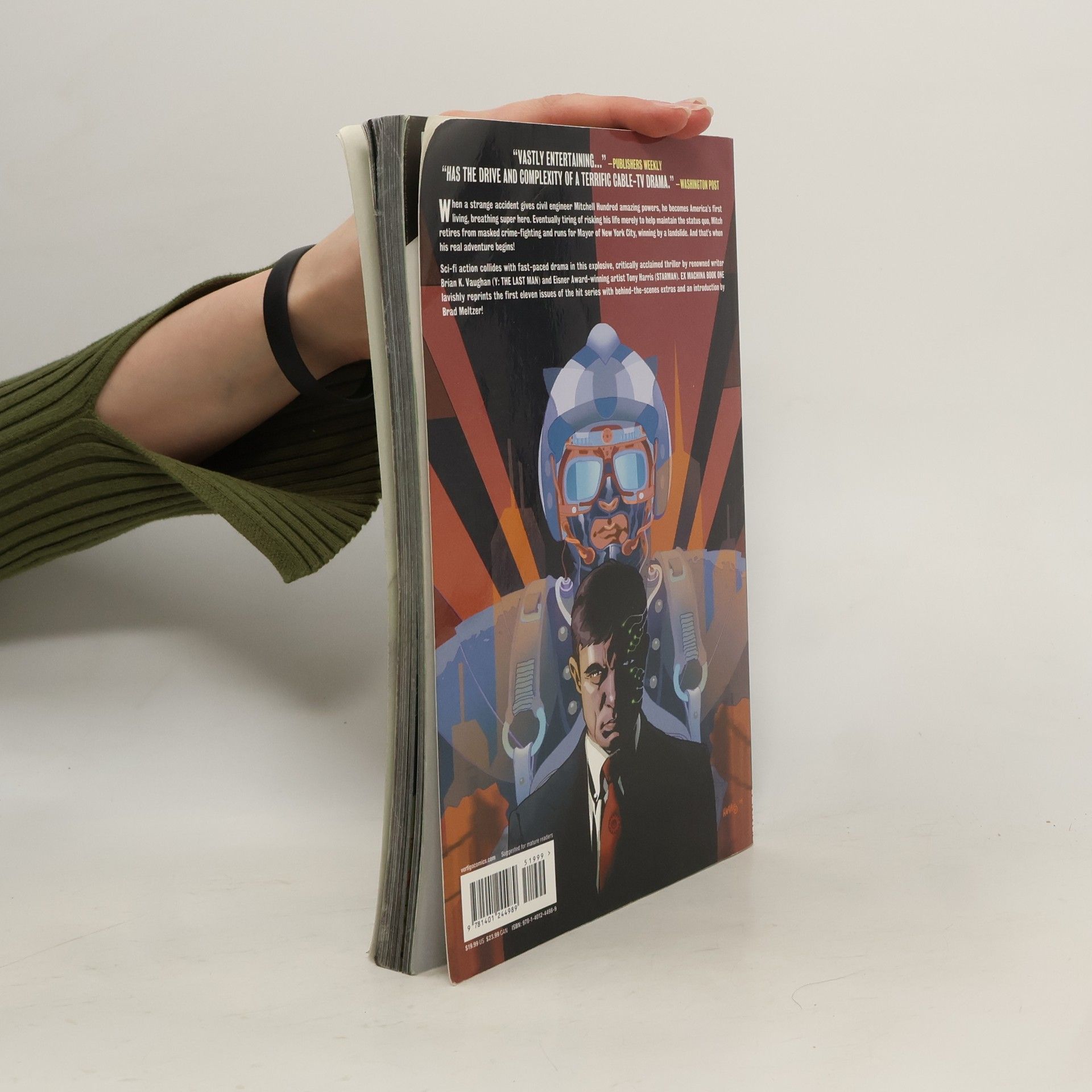 K. Brian Vaughan Ex Machina. Book One