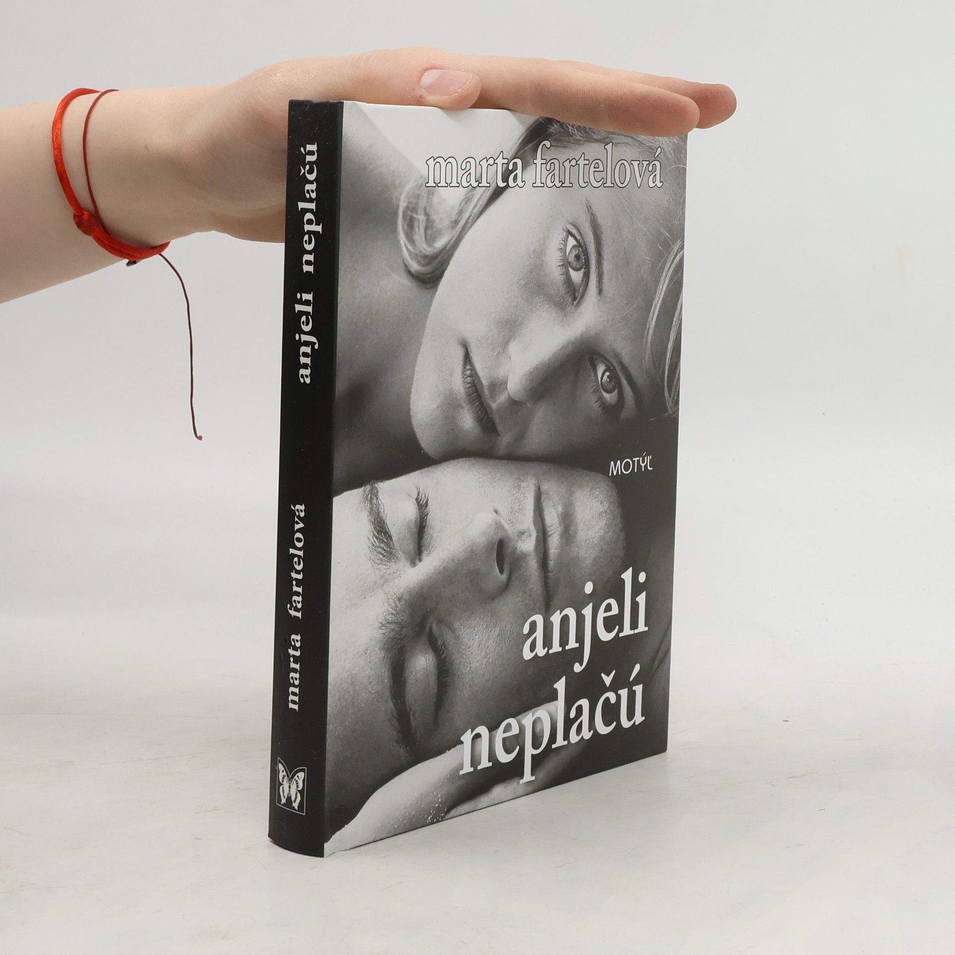 Marta Fartelová Anjeli neplačú