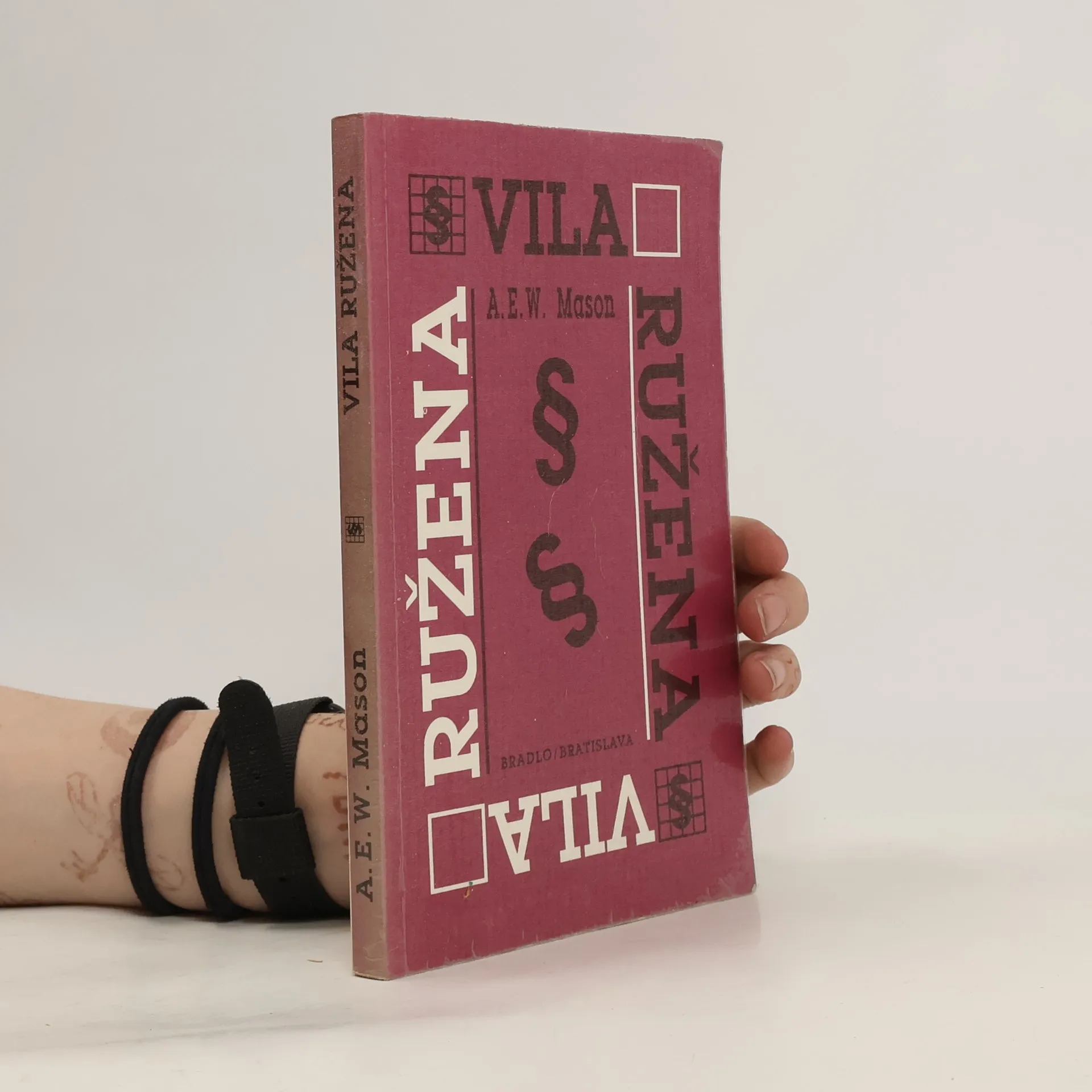 Vila Ružena | Book | Paperback | Alfred Edward Woodley Mason | SK