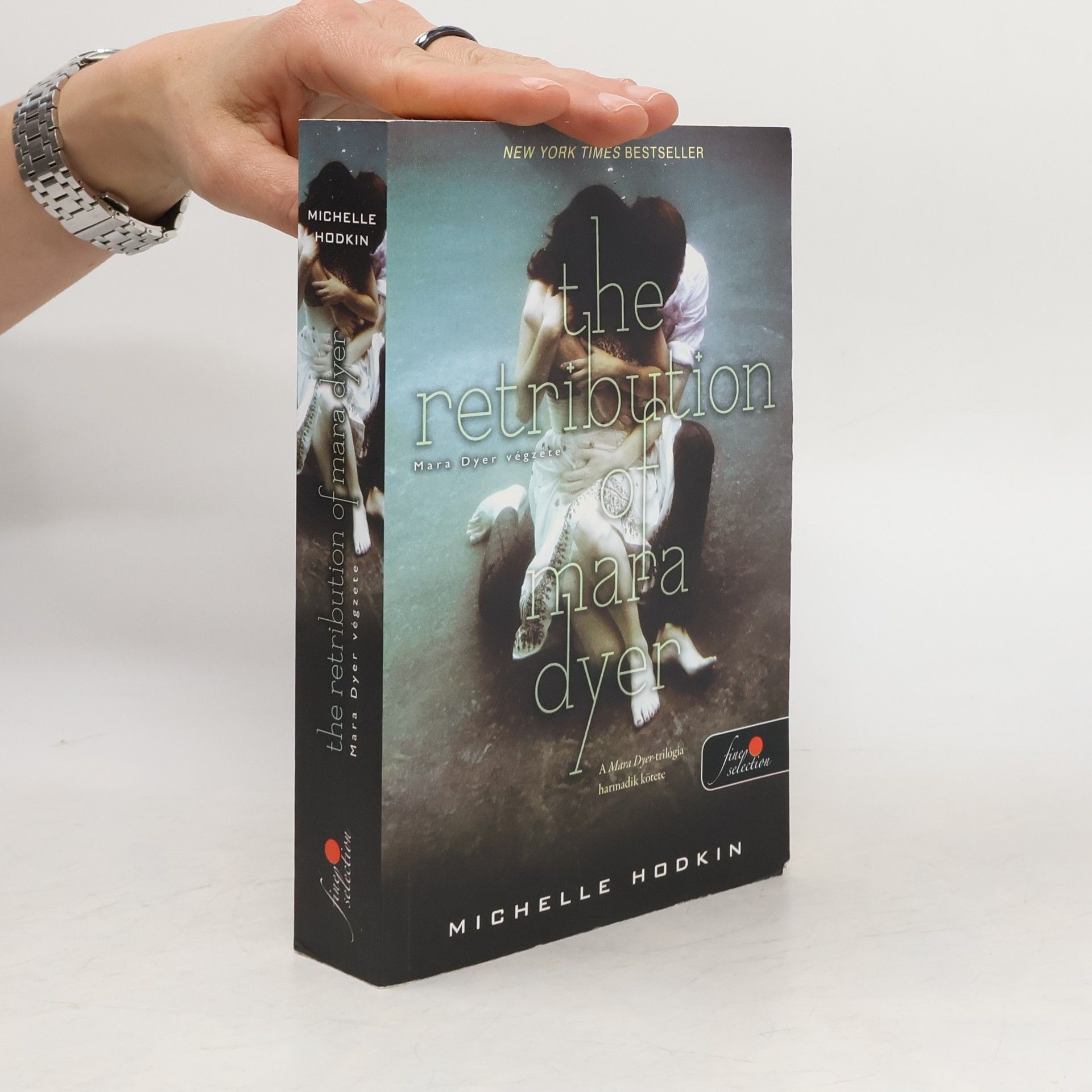 Michelle Hodkin The ​Retribution of Mara Dyer