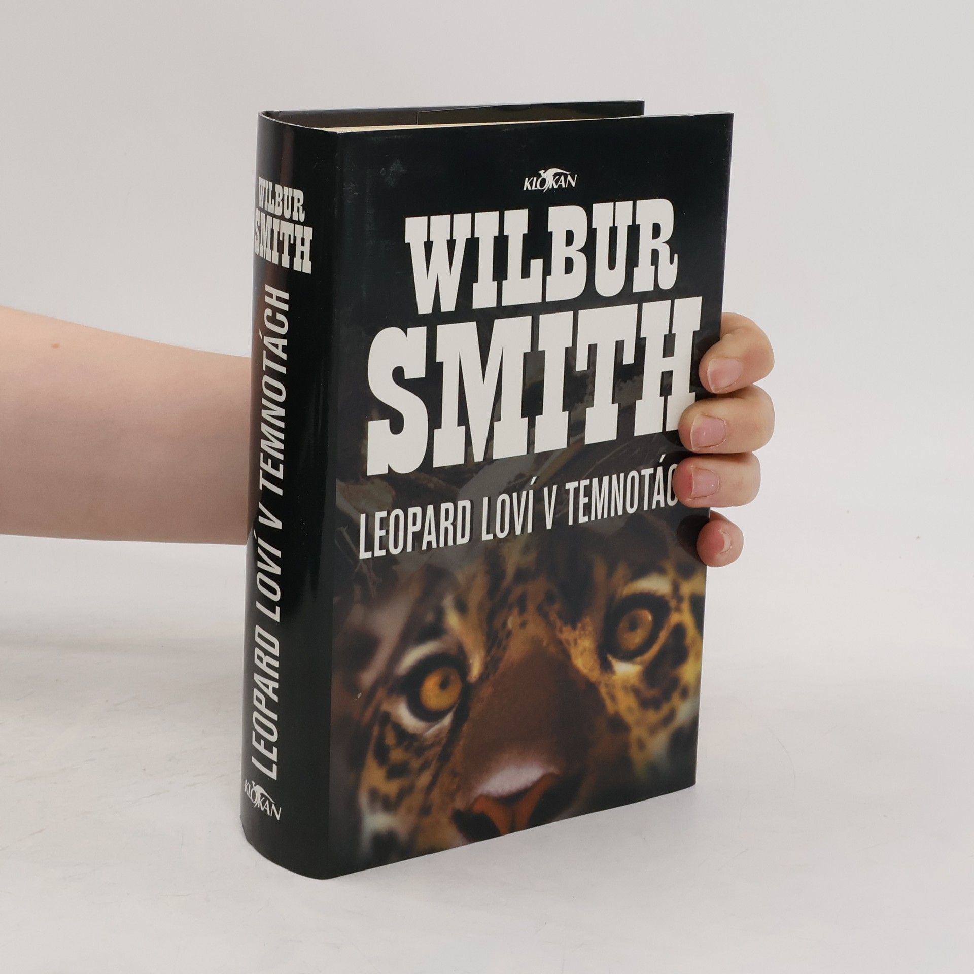 Wilbur Smith Leopard loví v temnotách