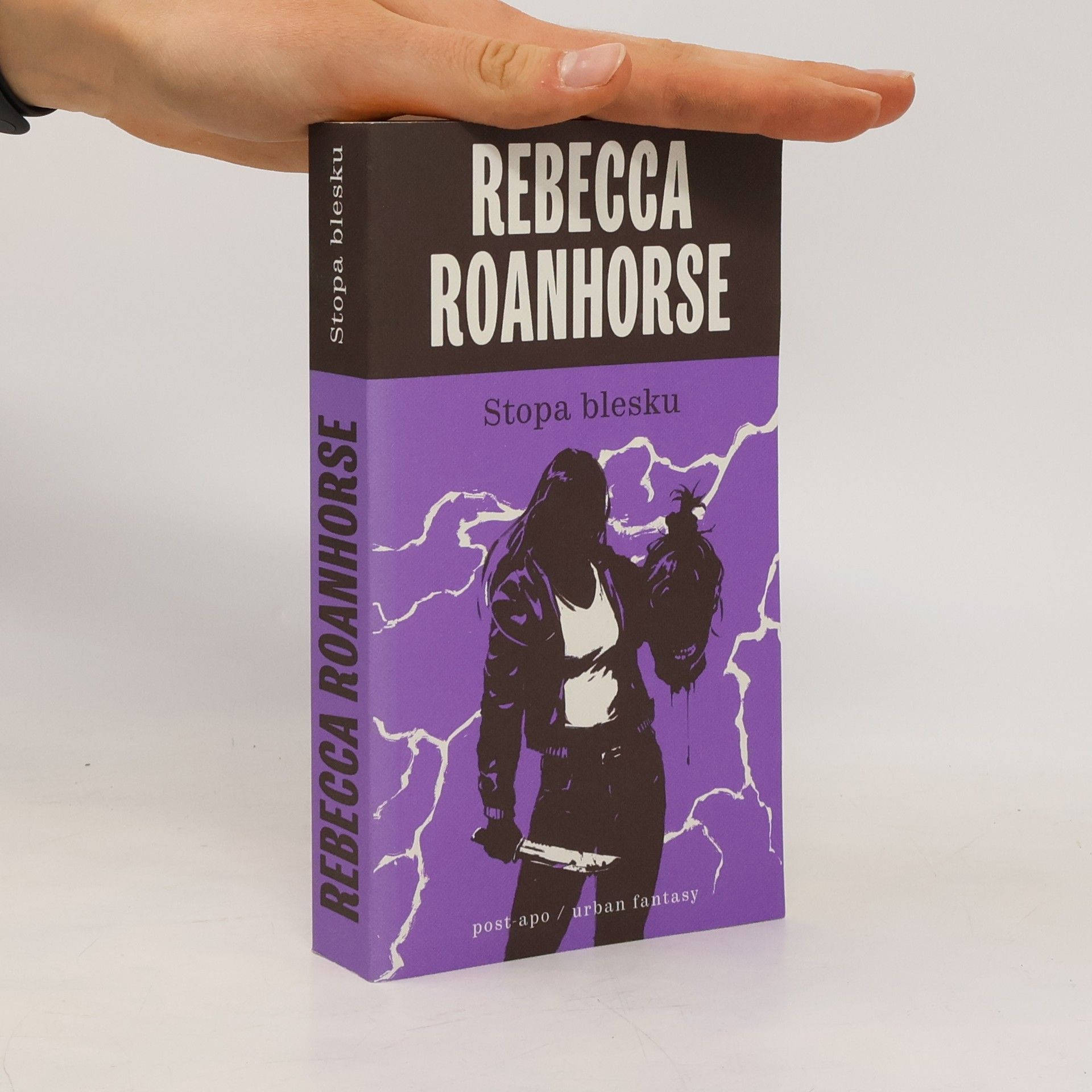 Rebecca Roanhorse Stopa blesku. Šestý svět, díl první