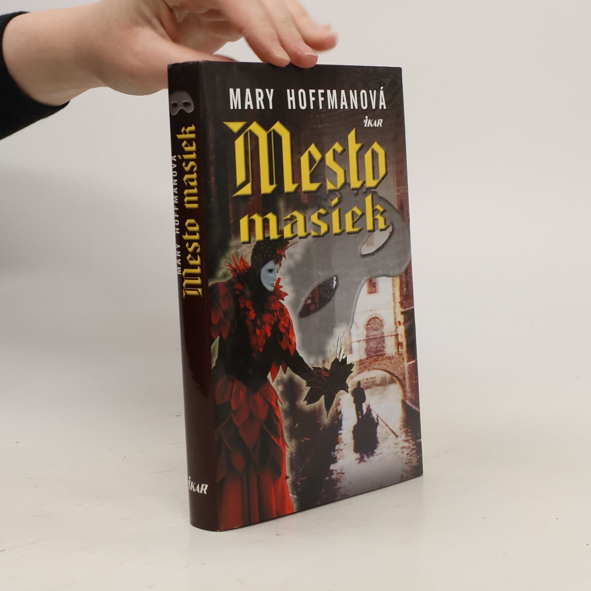 Mary Hoffman Mesto masiek