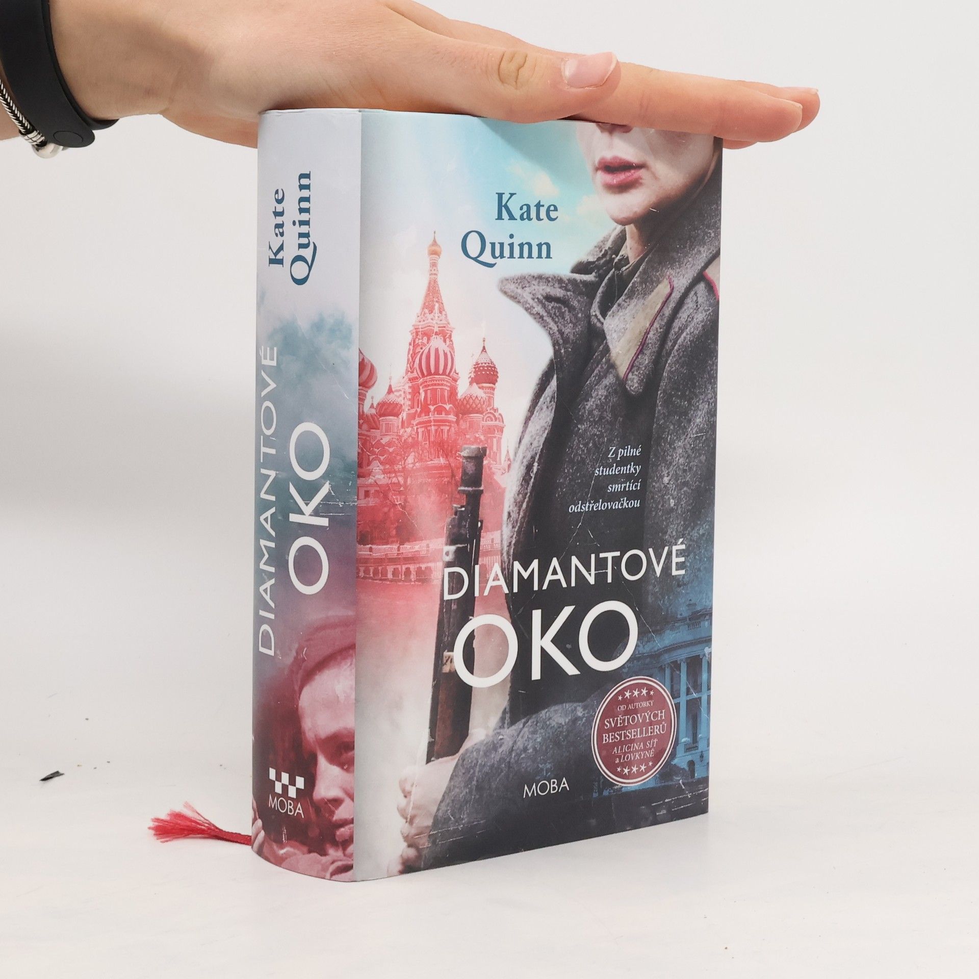 Kate Quinn Diamantové oko