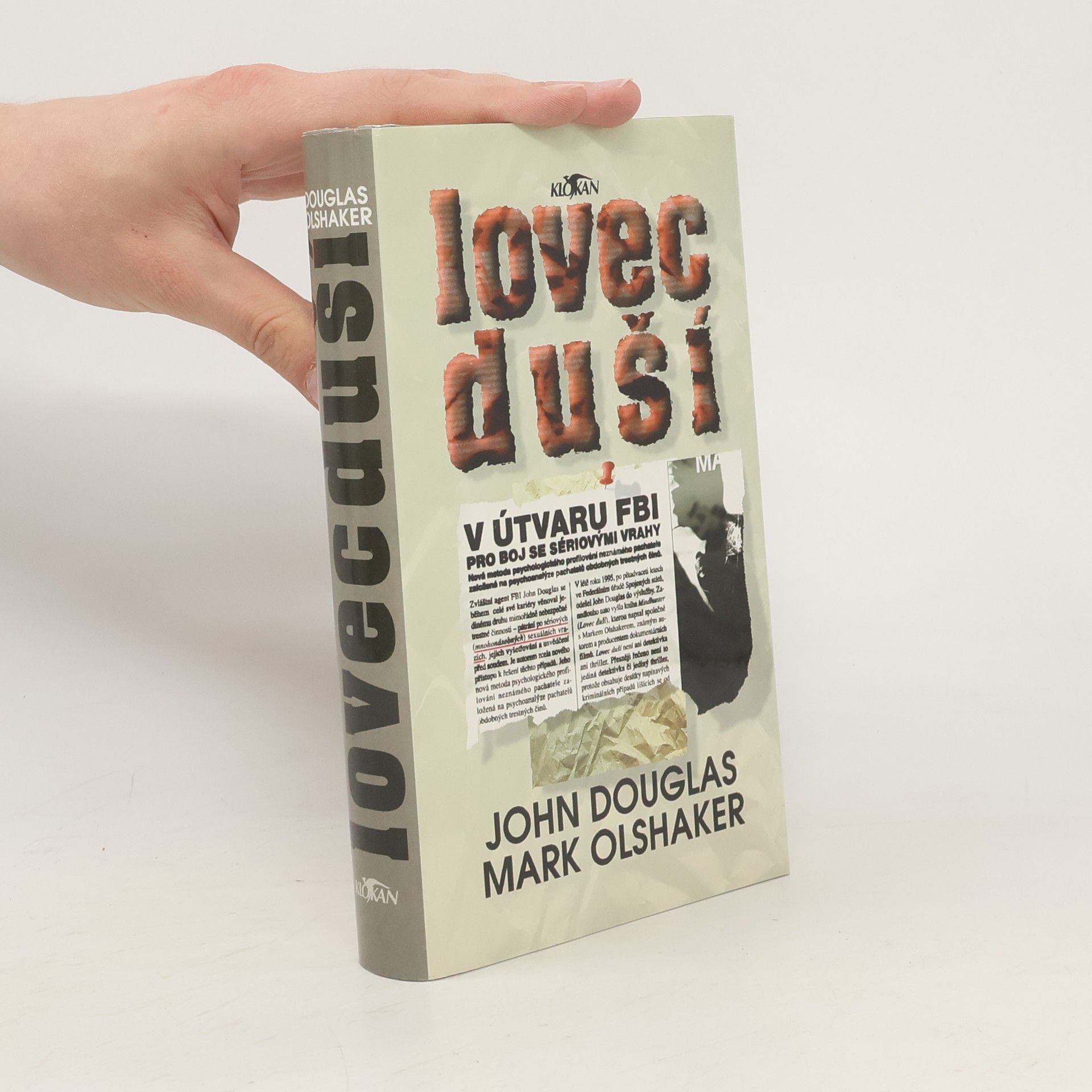 John Douglas Lovec duší