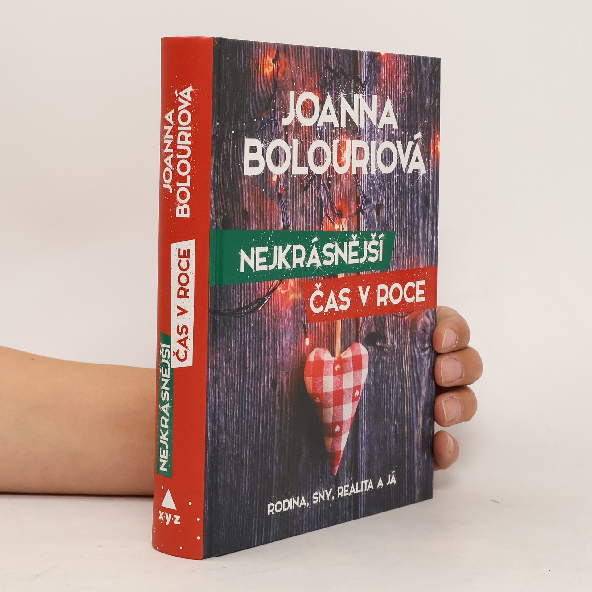 Joanna Bolouri Nejkrásnější čas v roce