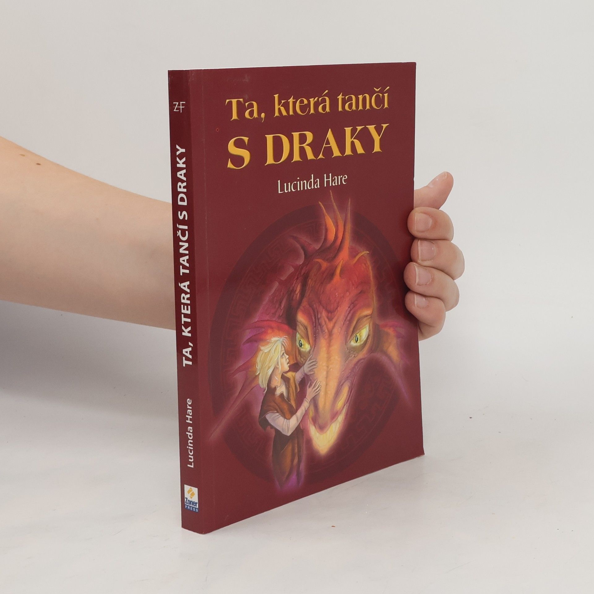Lucinda Hare Ta, která tančí s draky