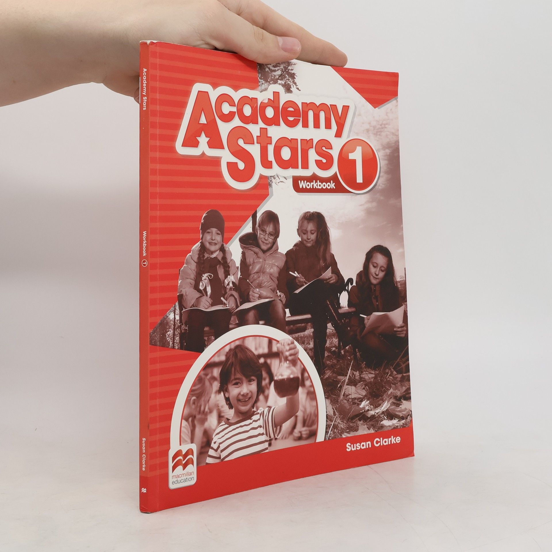Sue Clarke Academy stars. 1, Workbook