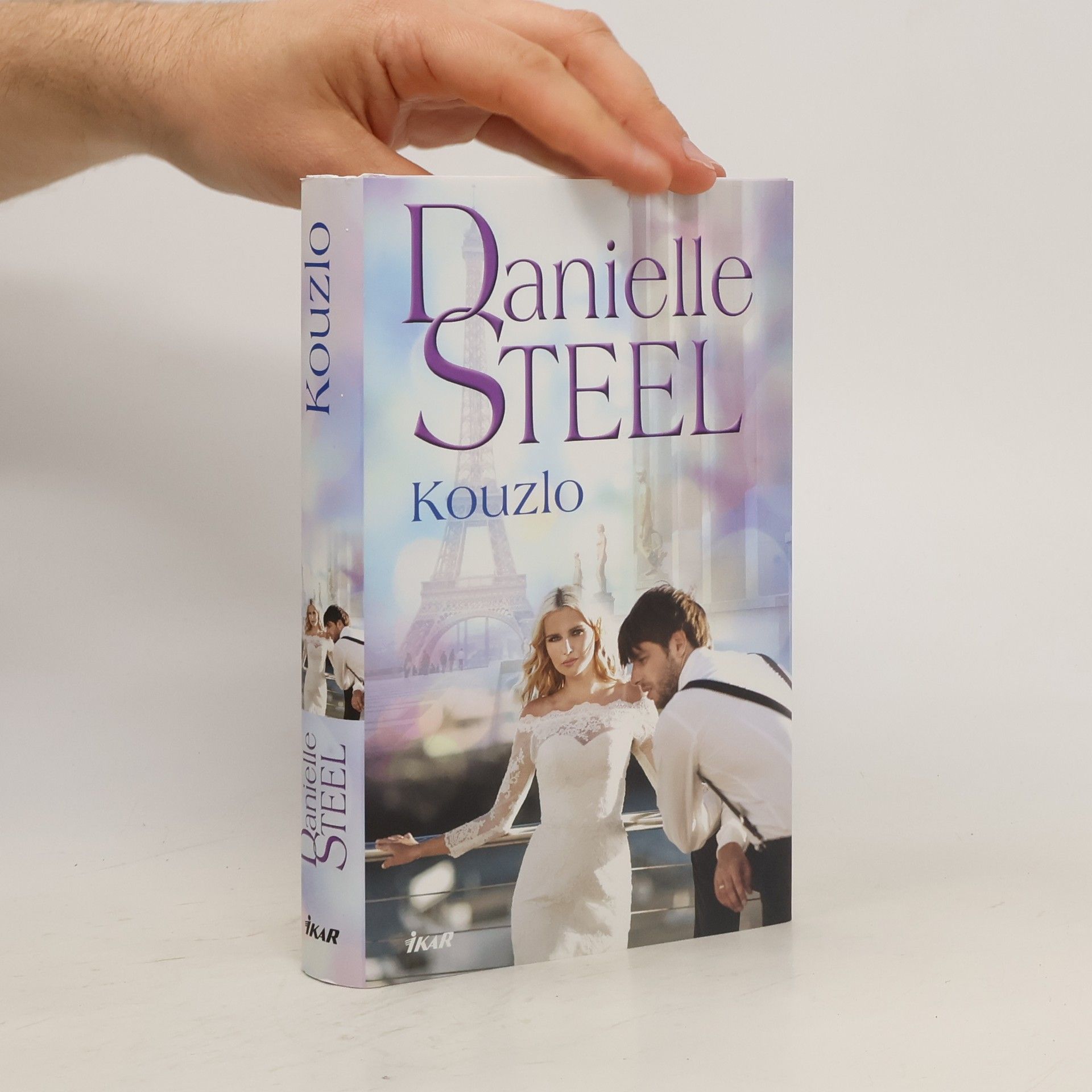 Danielle Steel Kouzlo