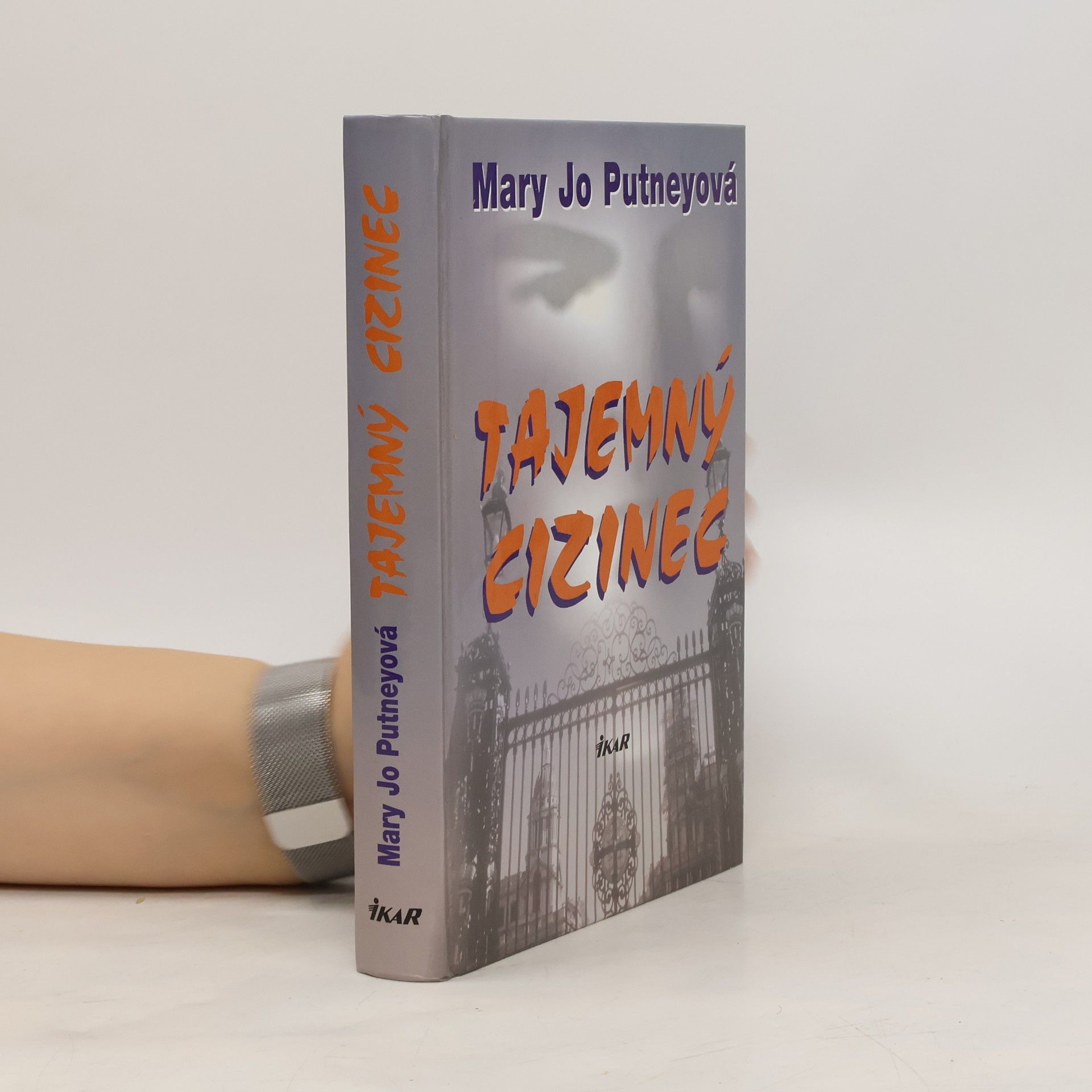 Mary Jo Putney Tajemný cizinec. 1. díl