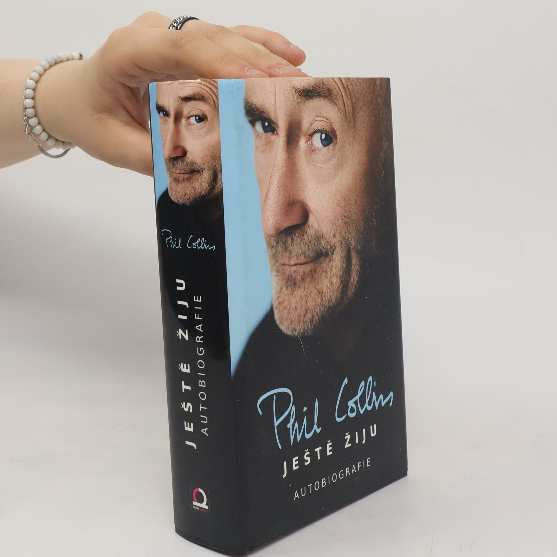 Phil Collins Ještě žiju : autobiografie