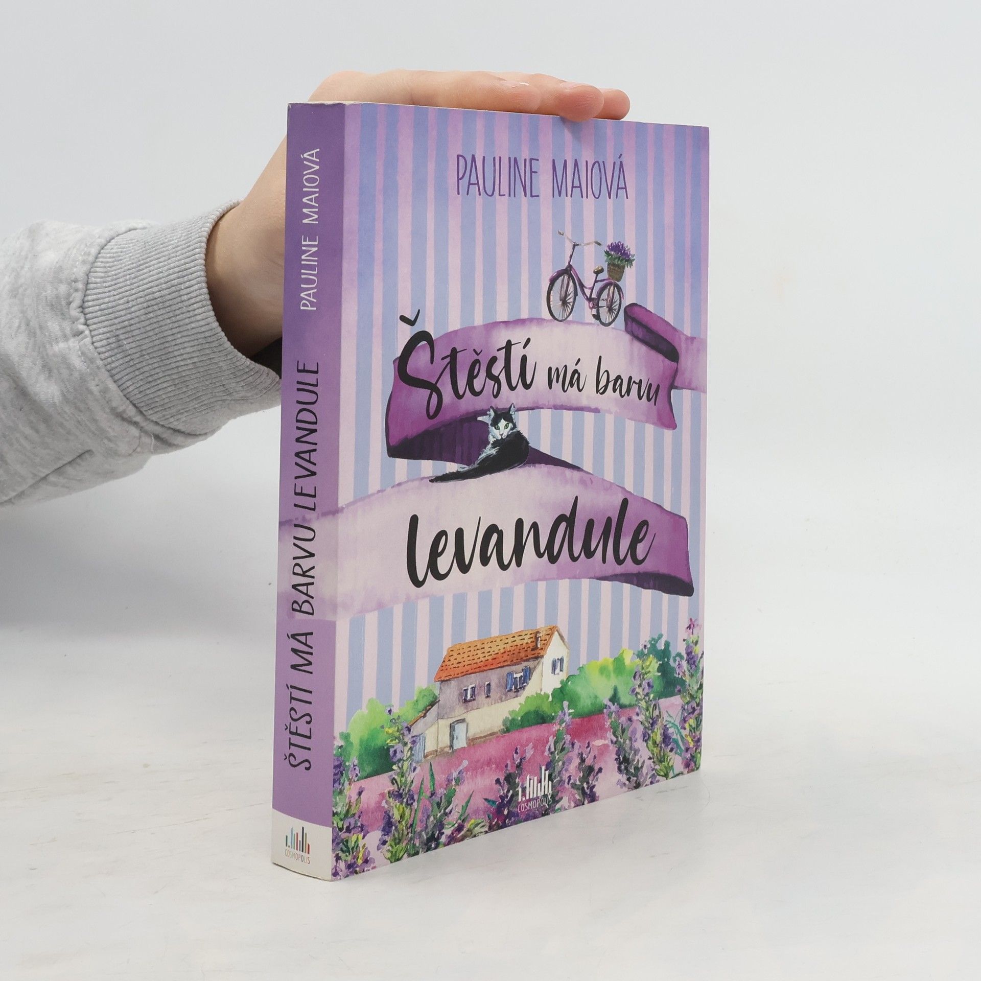 Pauline Mai Štěstí má barvu levandule