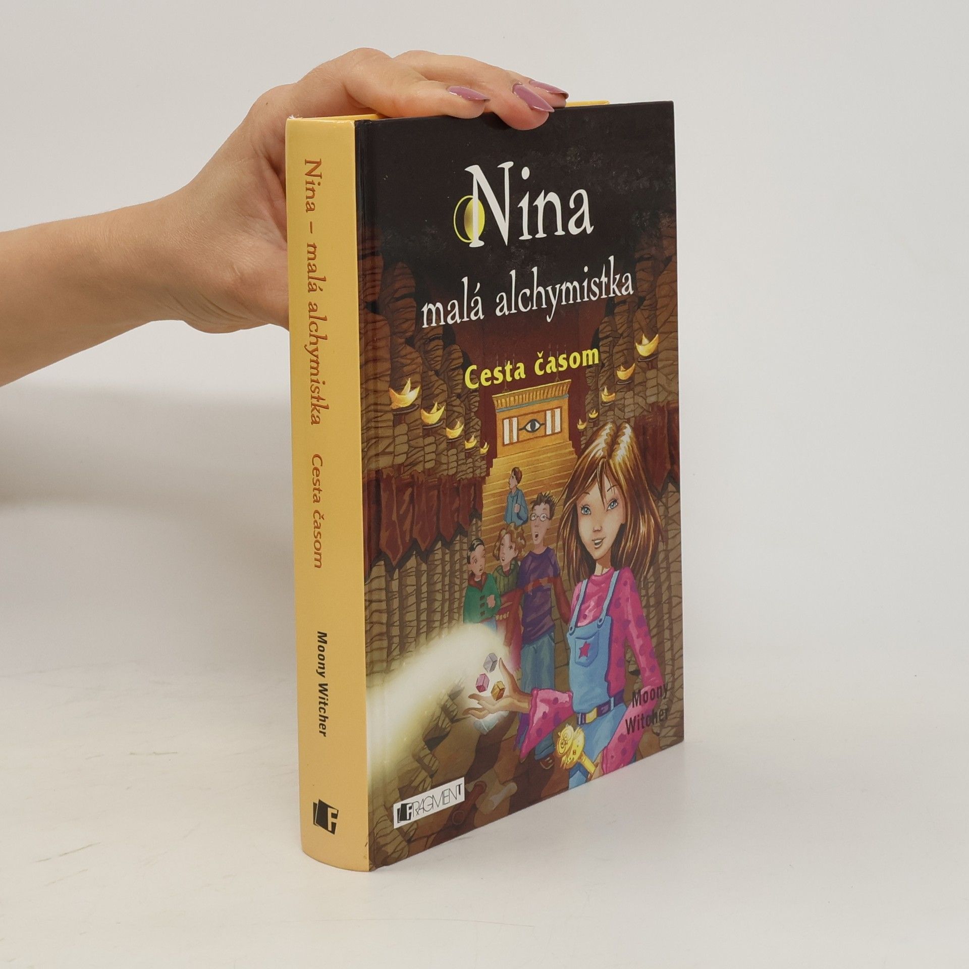 Moony Witcher Nina - malá alchymistka: Cesta časom
