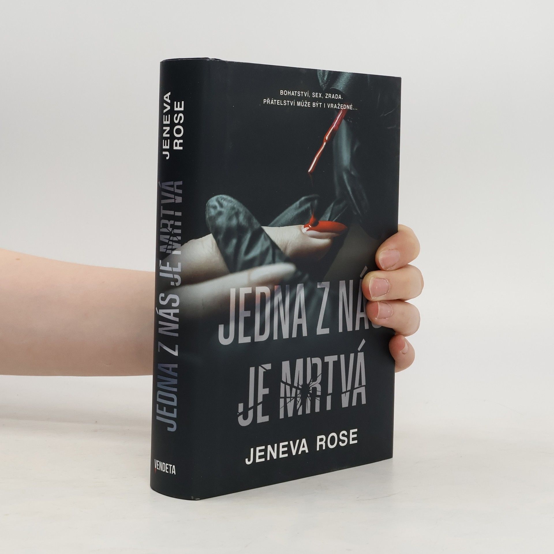 Jeneva Rose Jedna z nás je mrtvá