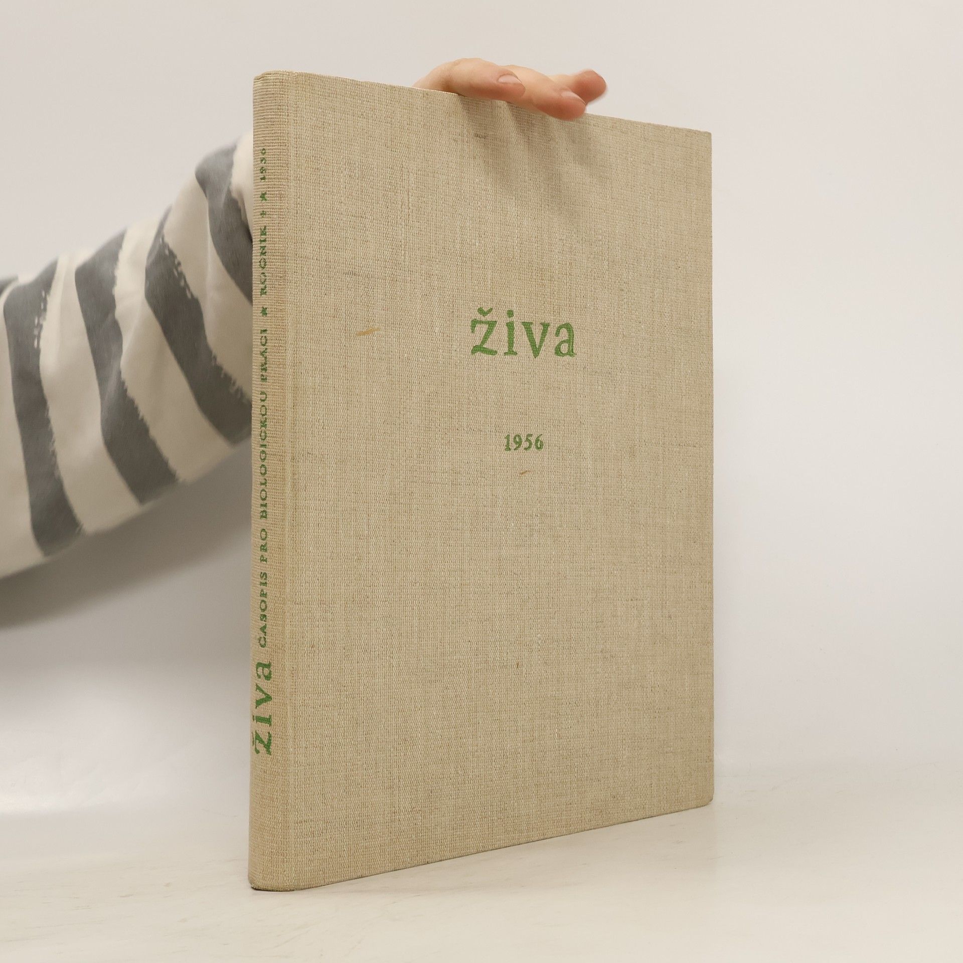 Collectif d'auteurs Živa IV