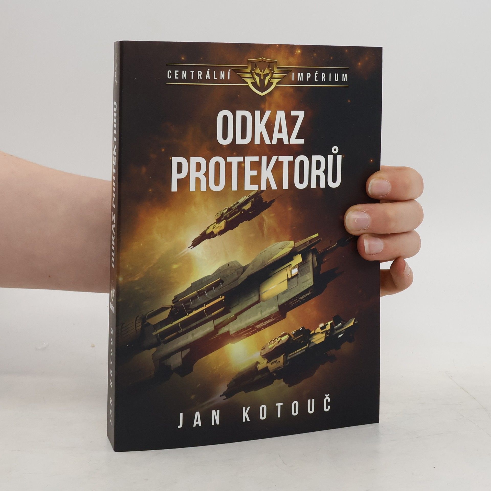 Jan Kotouč Centrální impérium. Kniha čtvrtá, Odkaz protektorů