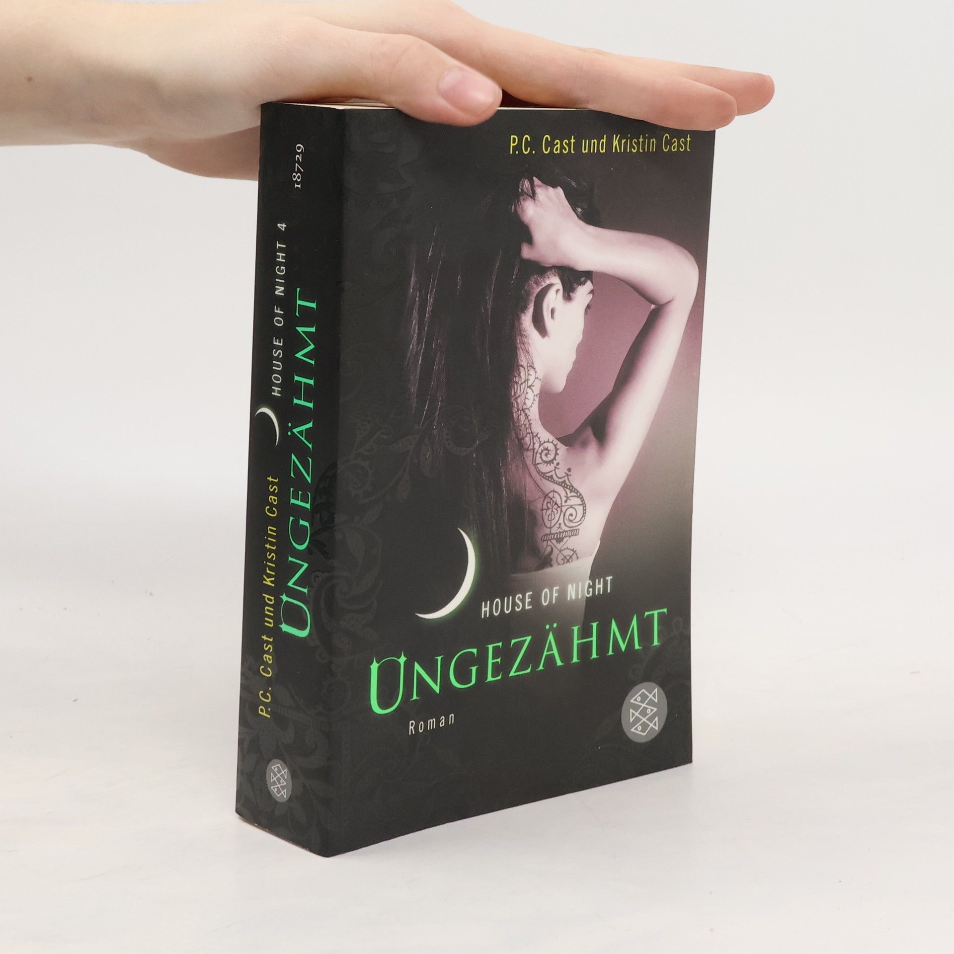 P. C. Castová House of Night. Ungezähmt
