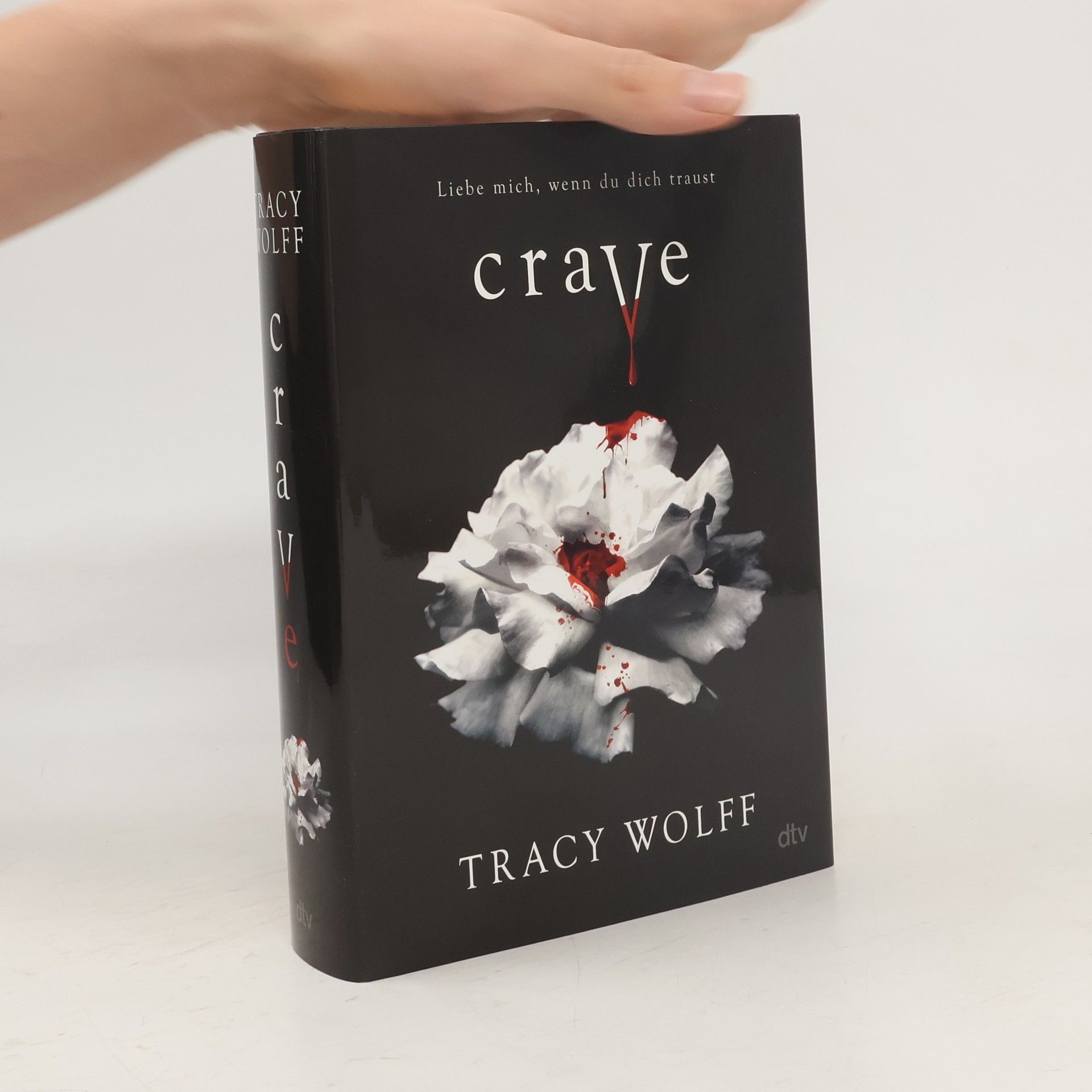 Tracy Wolff Crave