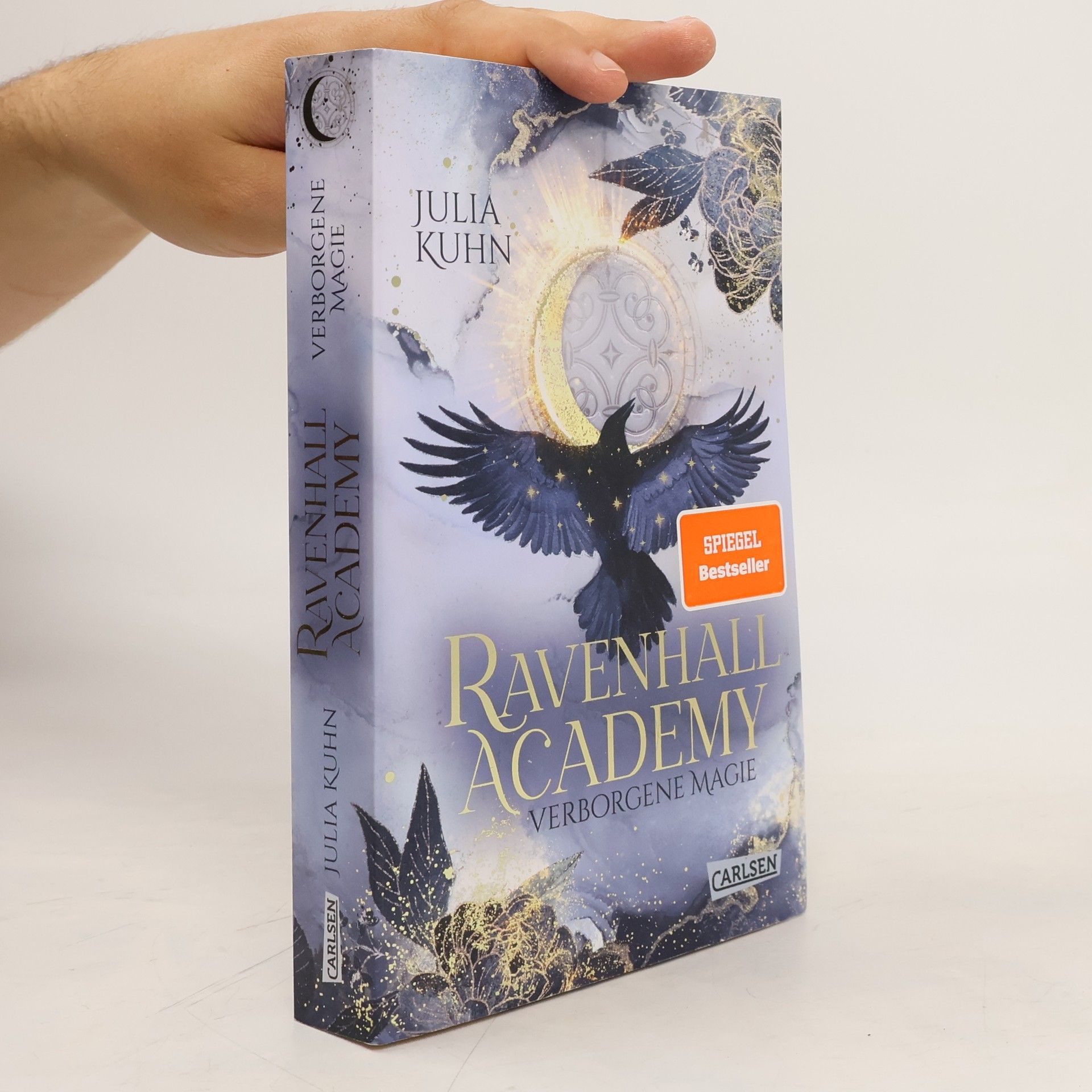 Julia Kuhn Ravenhall Academy 1: Verborgene Magie