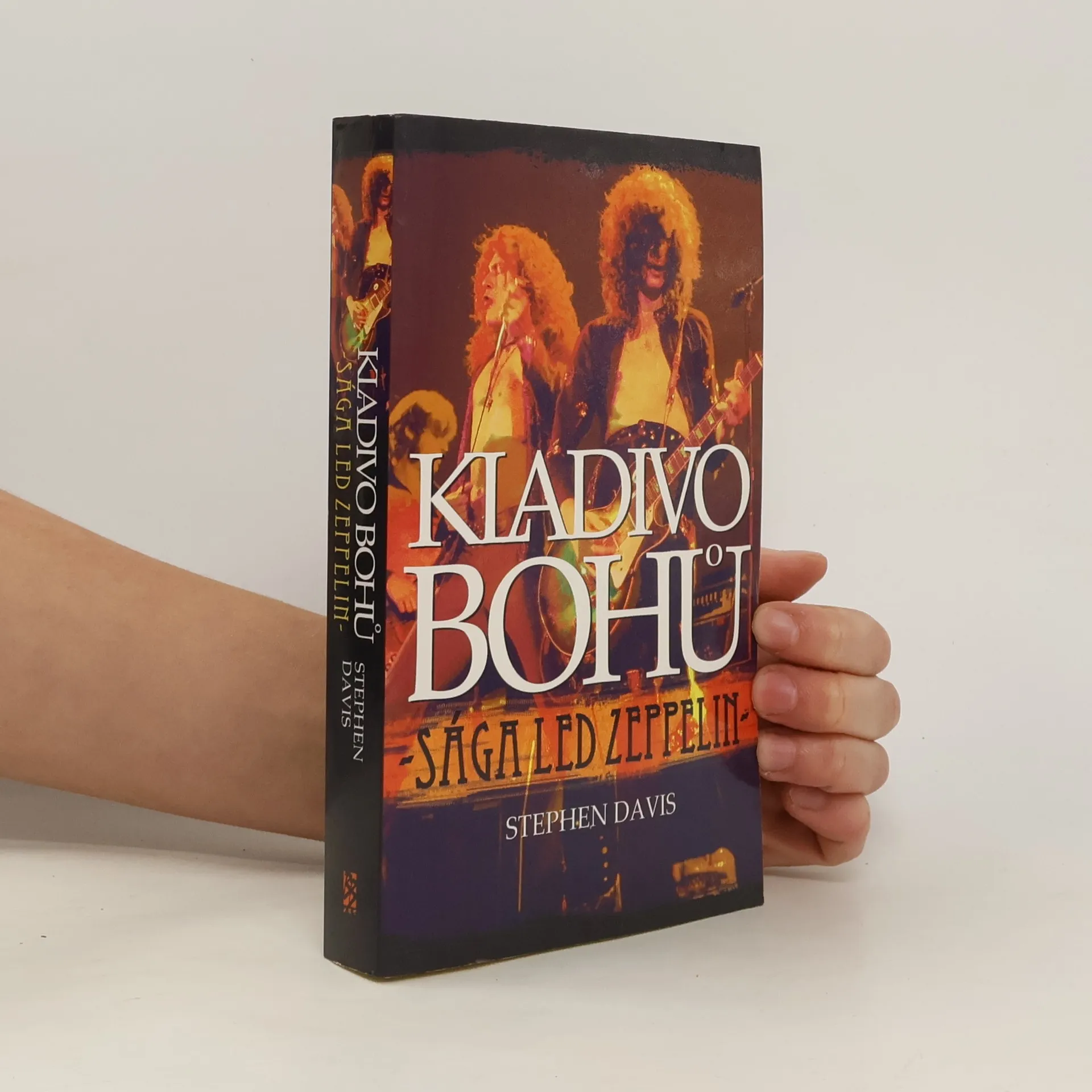 Kladivo bohů. Sága Led Zeppelin. | Book | Paperback | Stephen Davis | CS