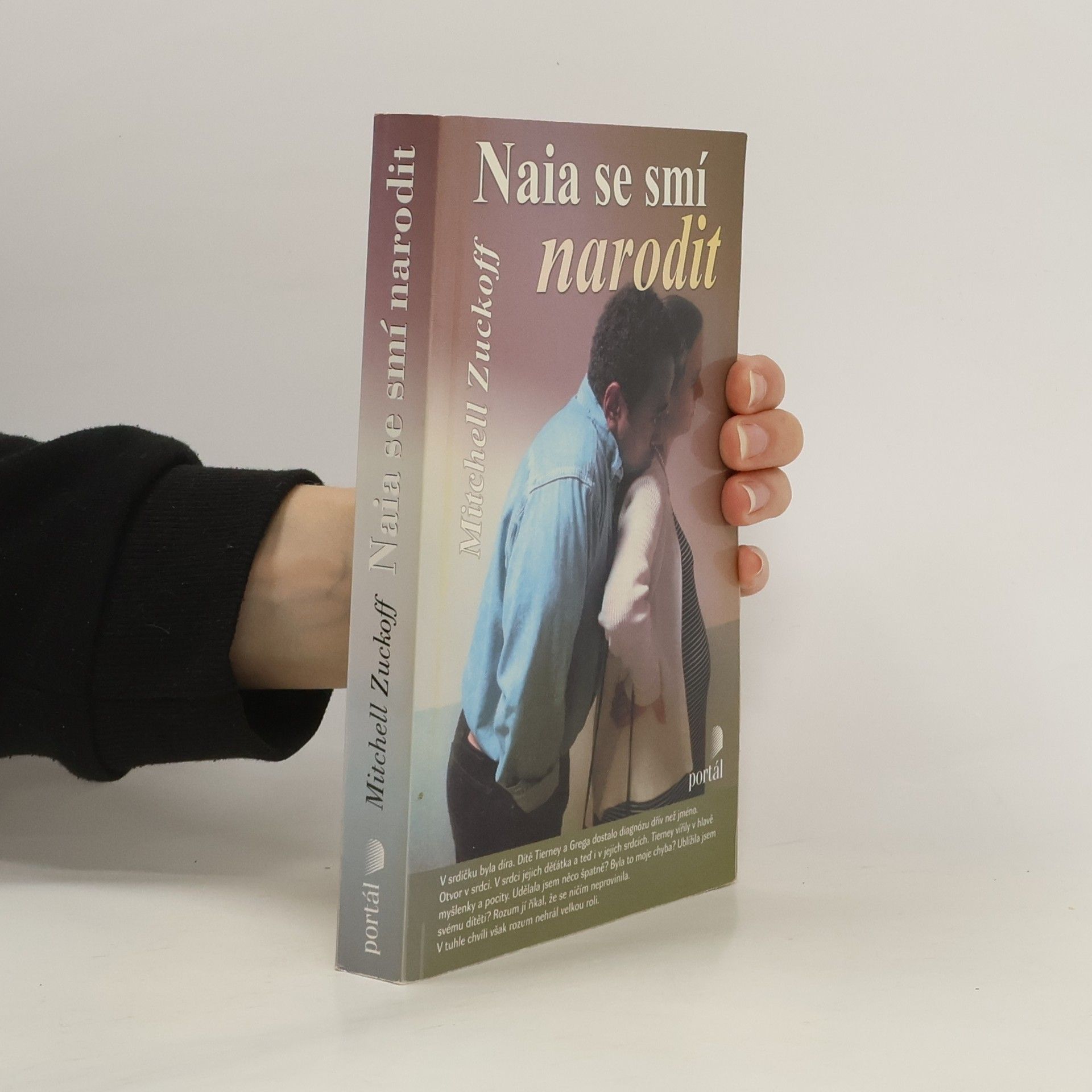 Mitchell Zuckoff Naia se smí narodit