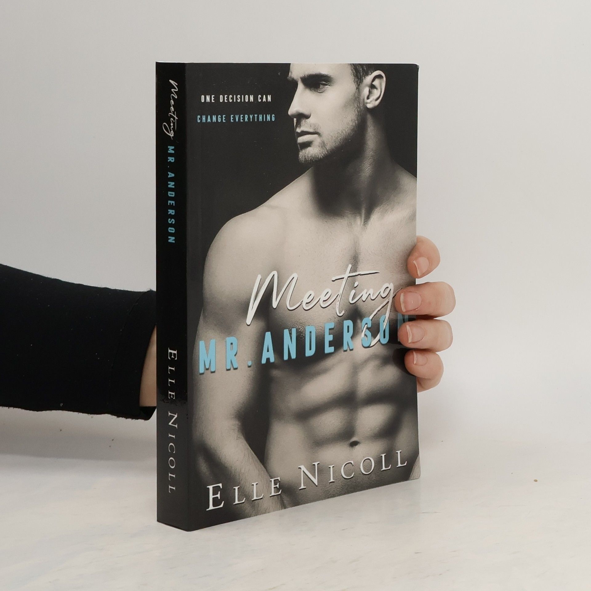 Elle Nicoll Meeting Mr. Anderson