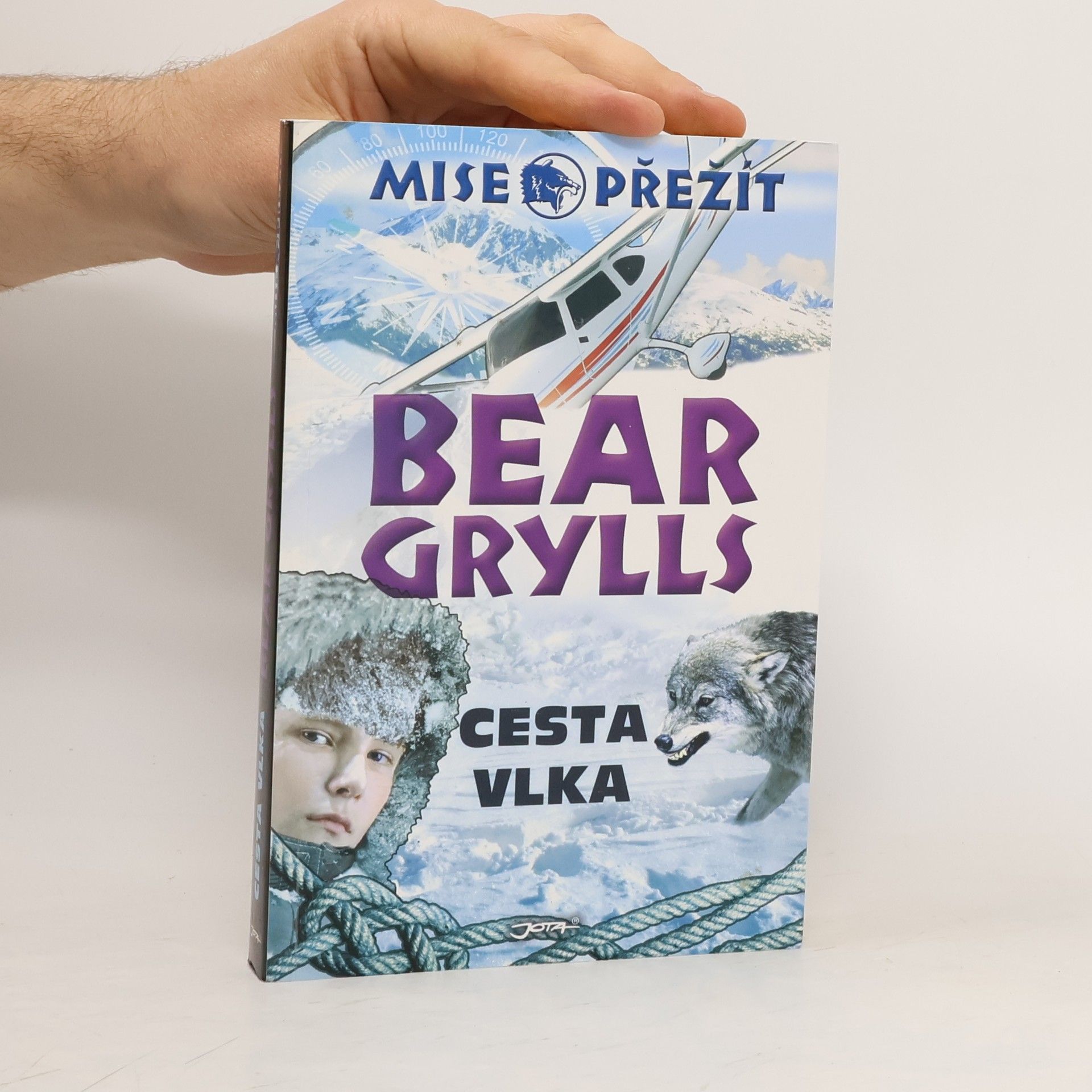 Bear Grylls Cesta vlka