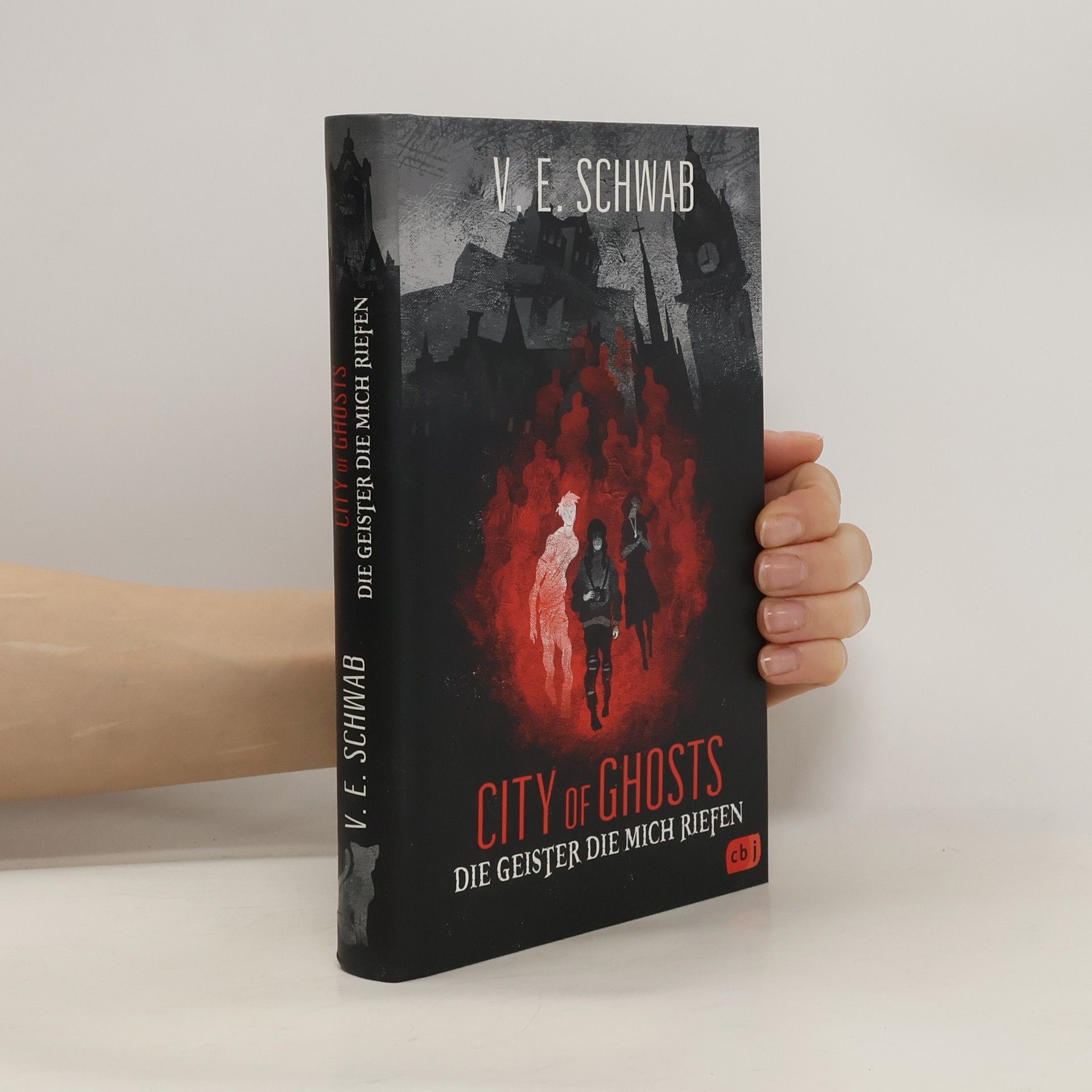 Victoria Schwab City of Ghosts