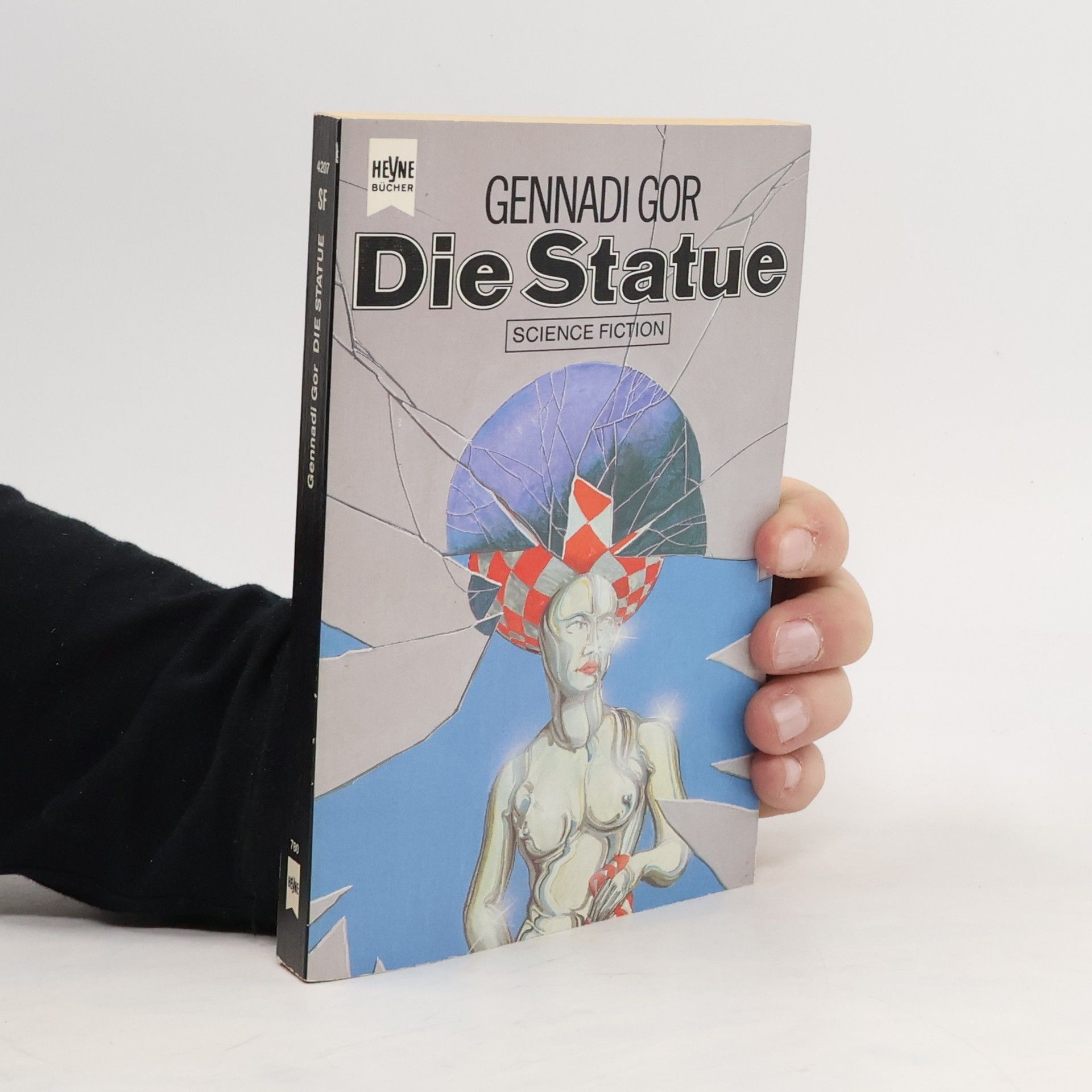 Gennadij S. Gor Die Statue