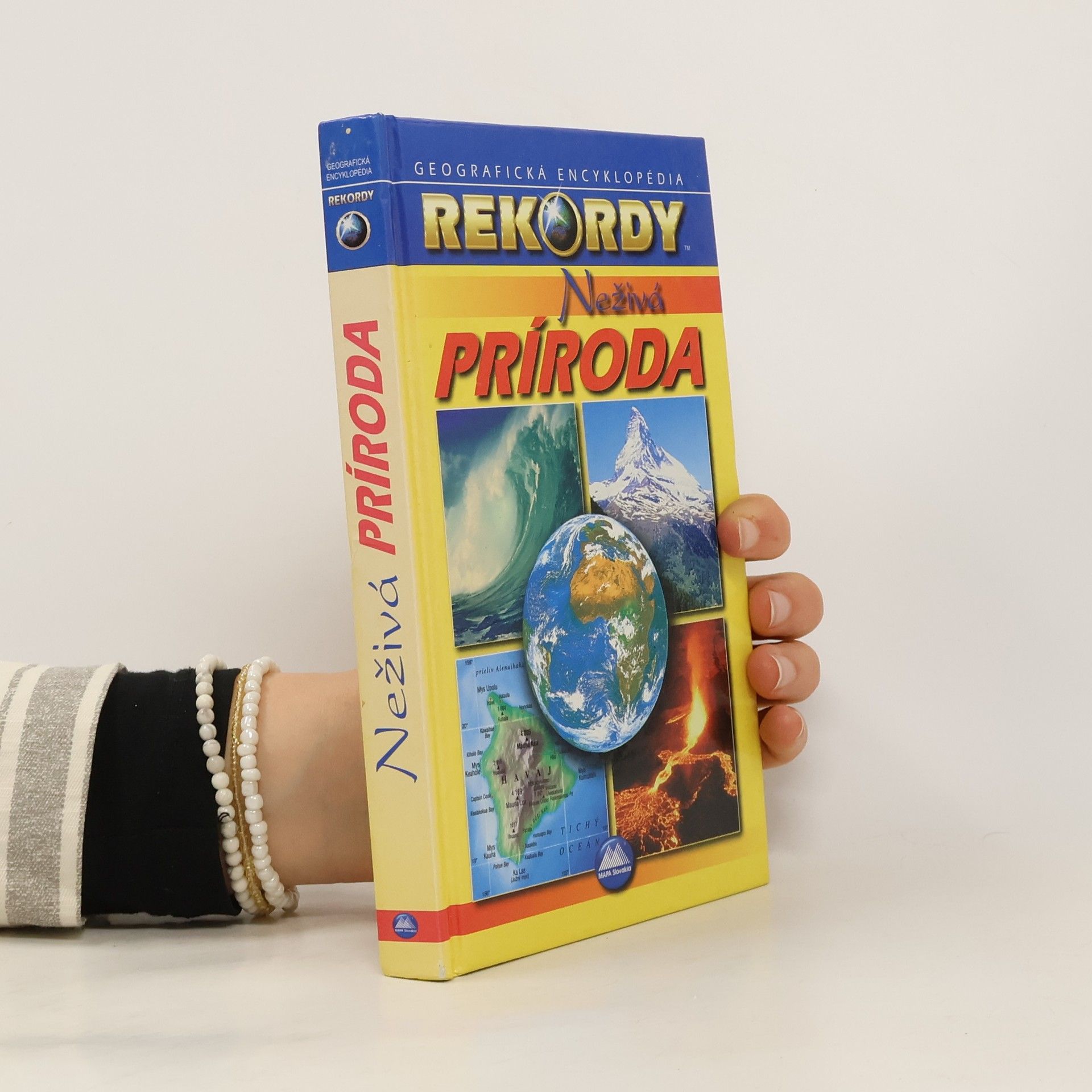 Róbert Čeman Neživá príroda