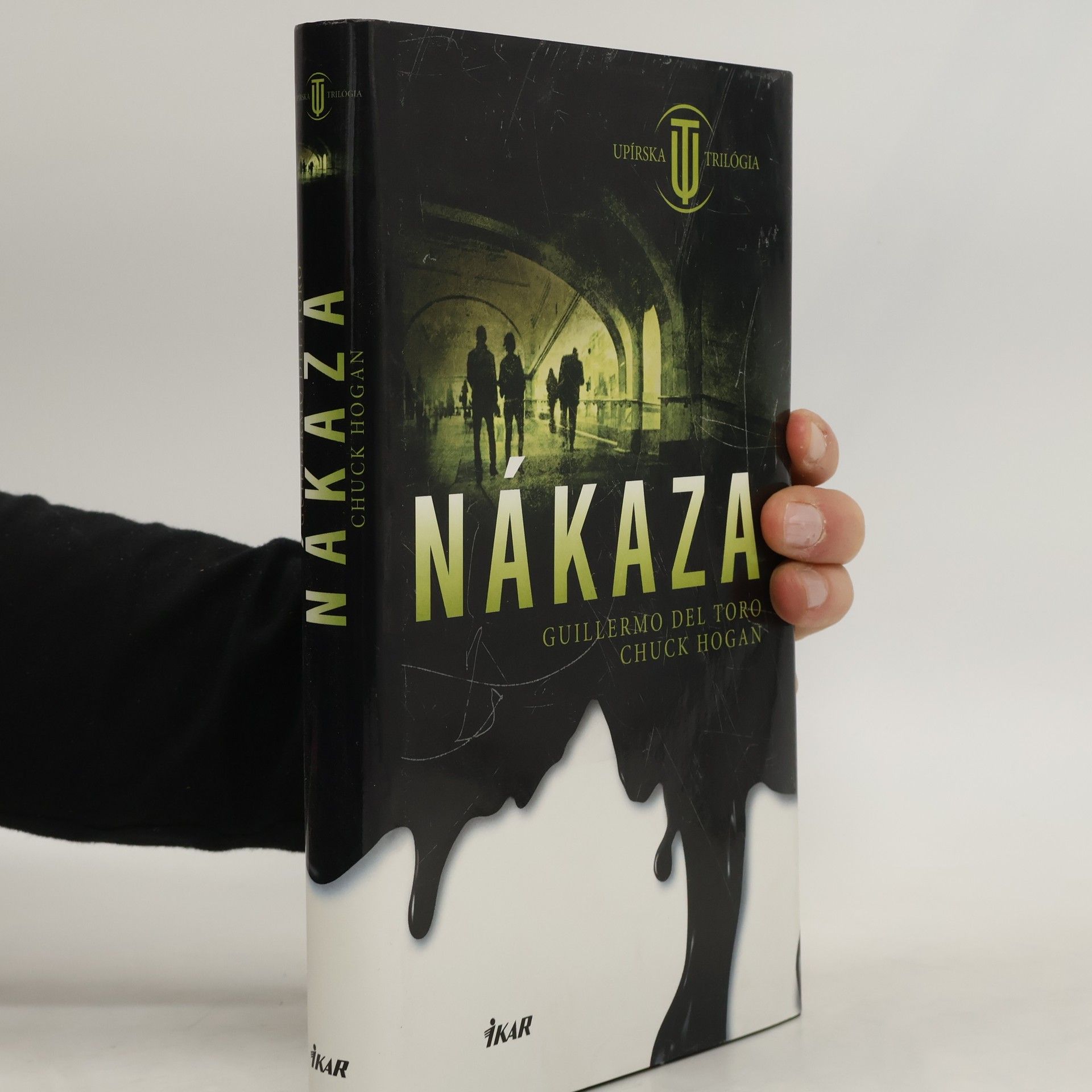 Guillermo del Toro Nákaza