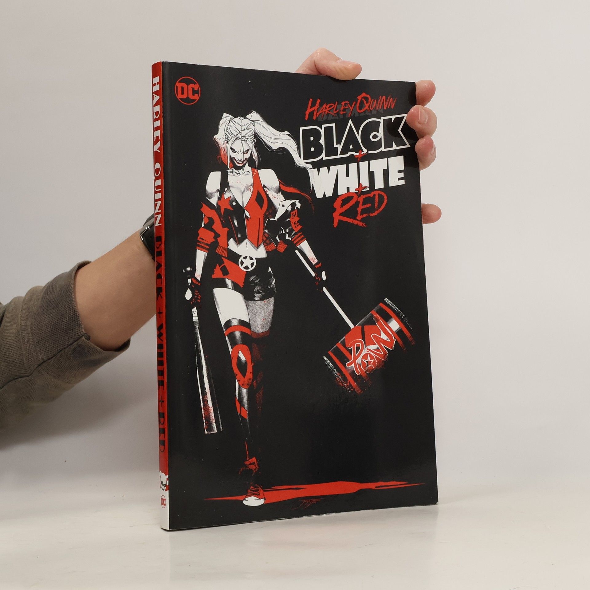 DC Comics  Harley Quinn Black + White + Red