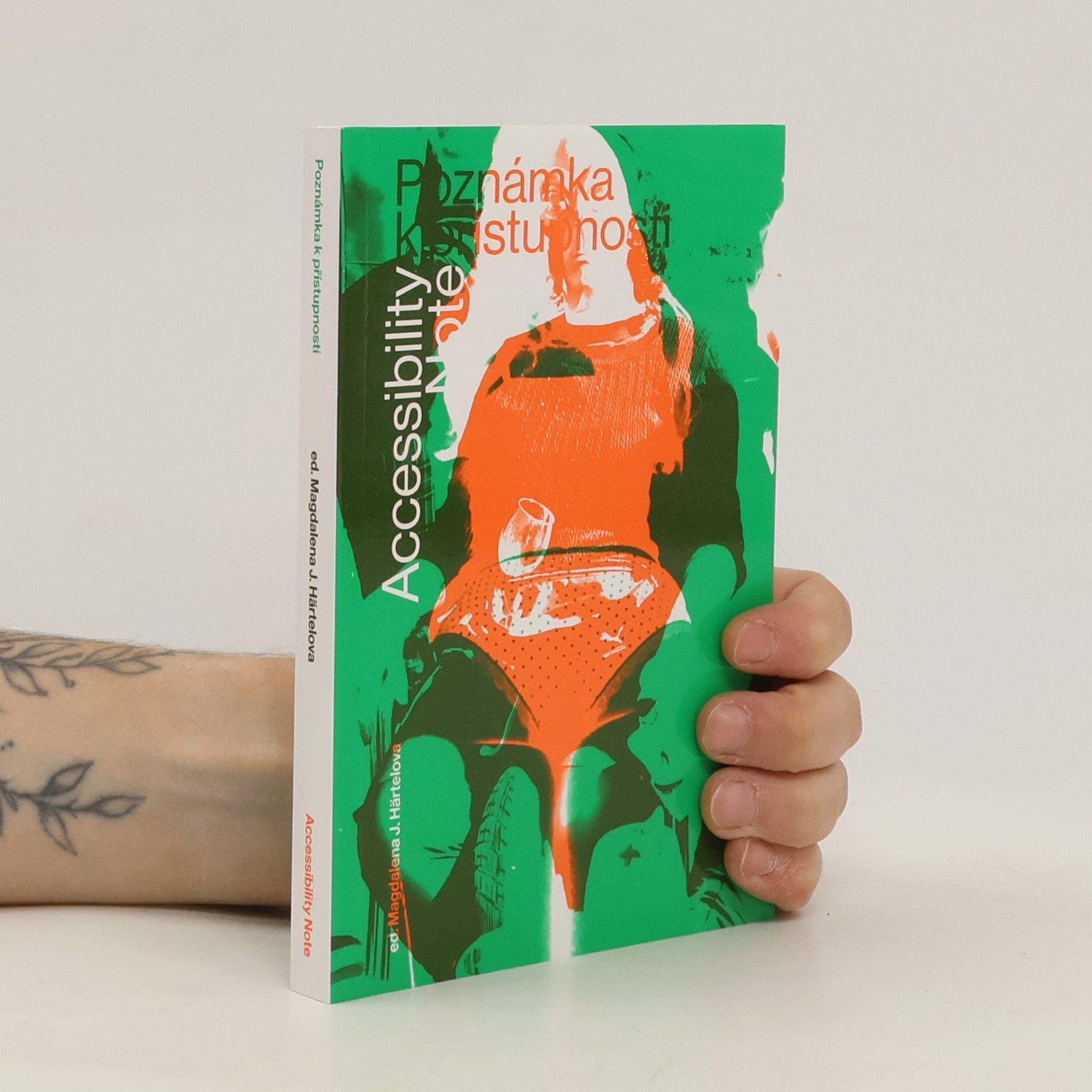 Magdalena J. Hartelova Poznámka k přístupnosti. Accessibility Note