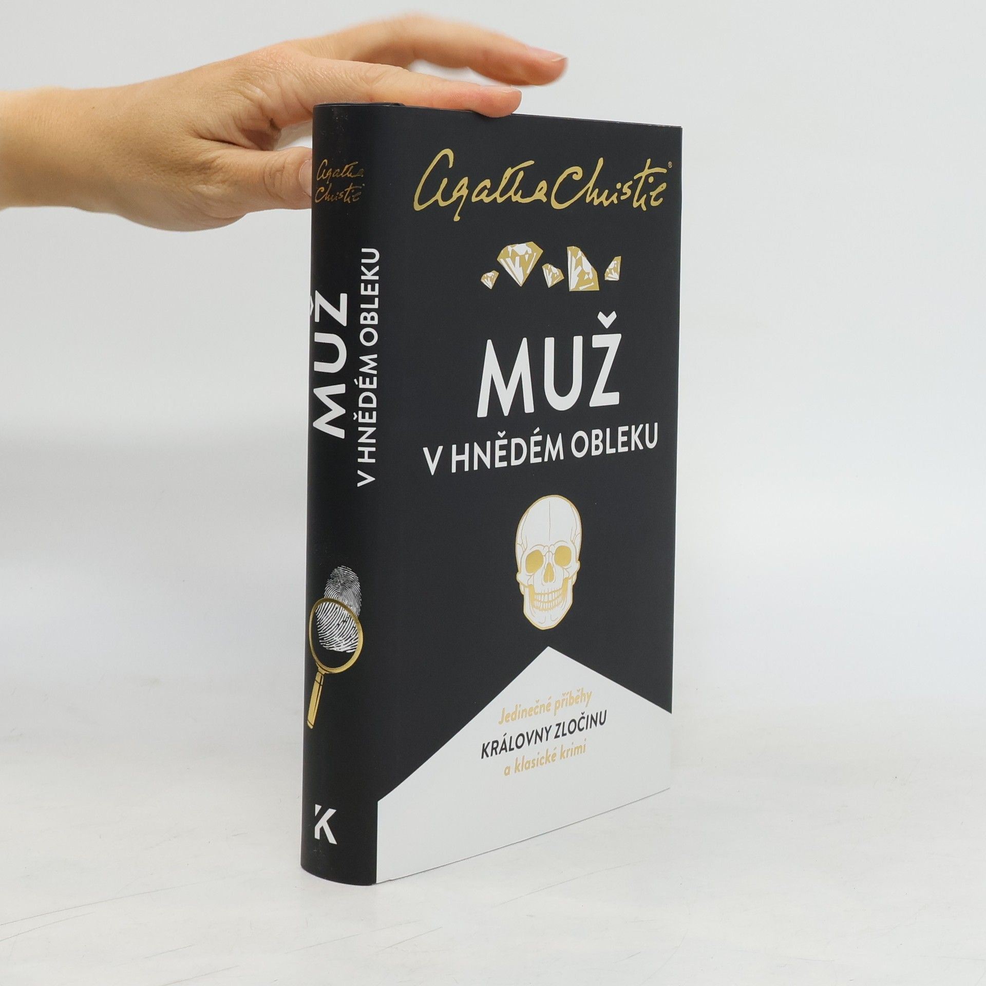 Agatha Christie Muž v hnědém obleku