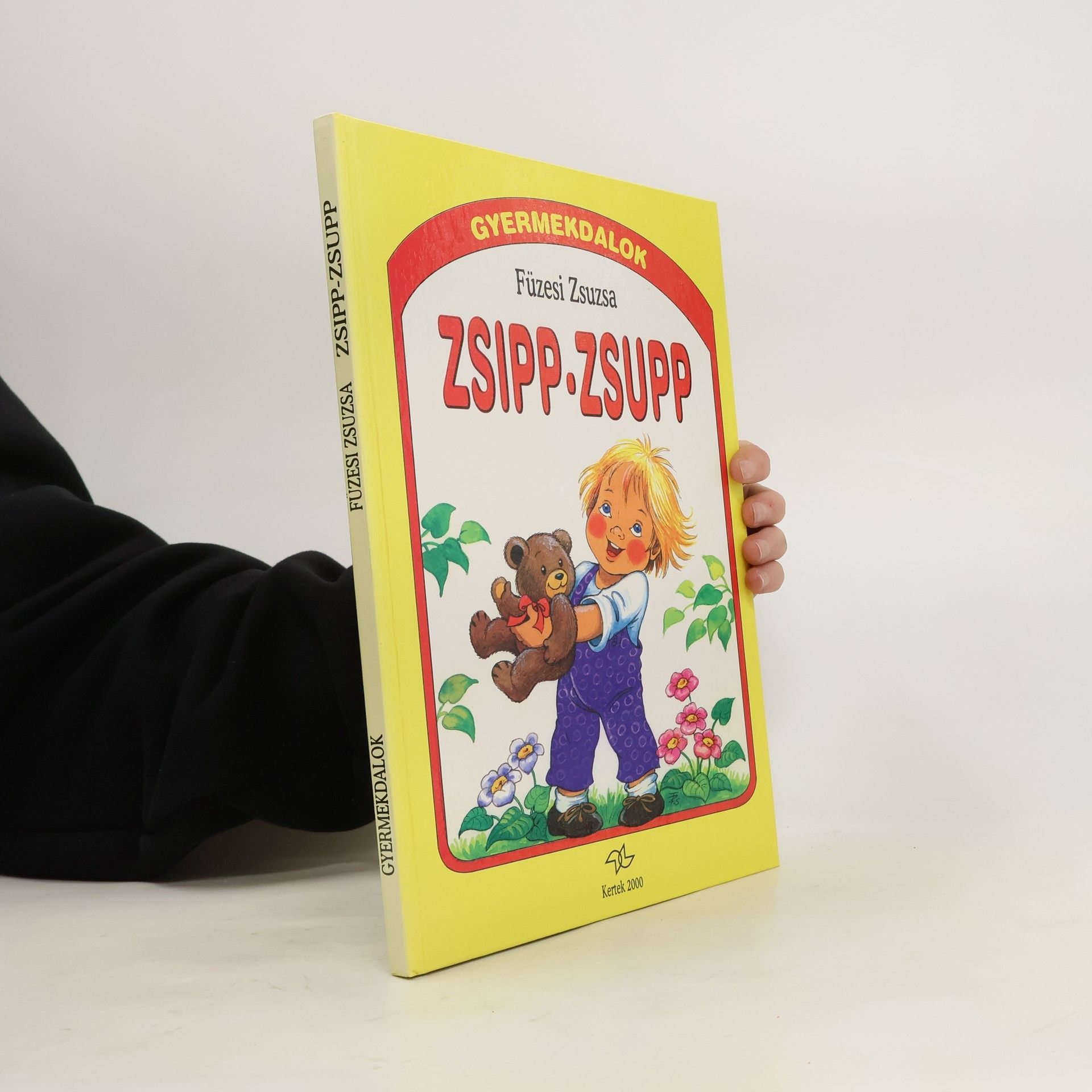 Zsuzsa Füzesi Zsipp-zsupp
