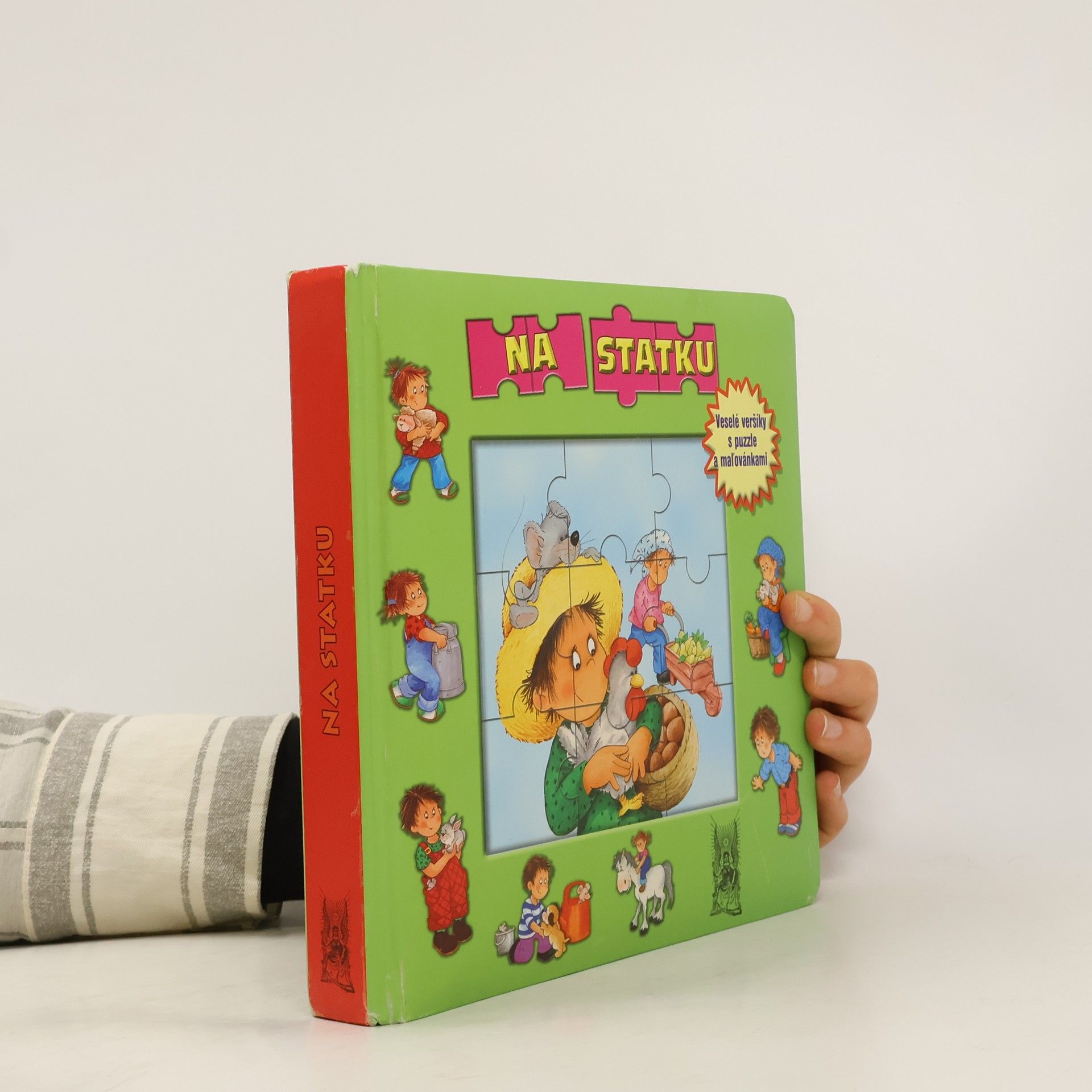 Tatiana Dunajová Na statku : veselé veršíky s puzzle a maľovánkami
