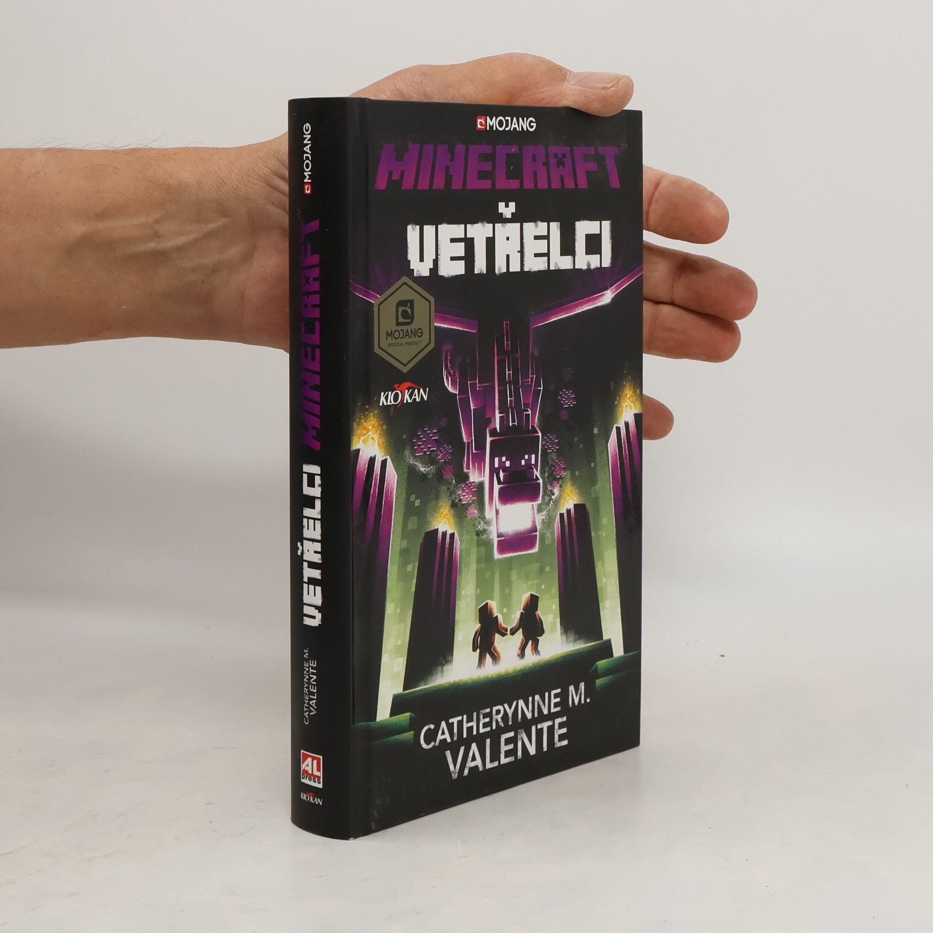 Catherynne M Valente Vetřelci