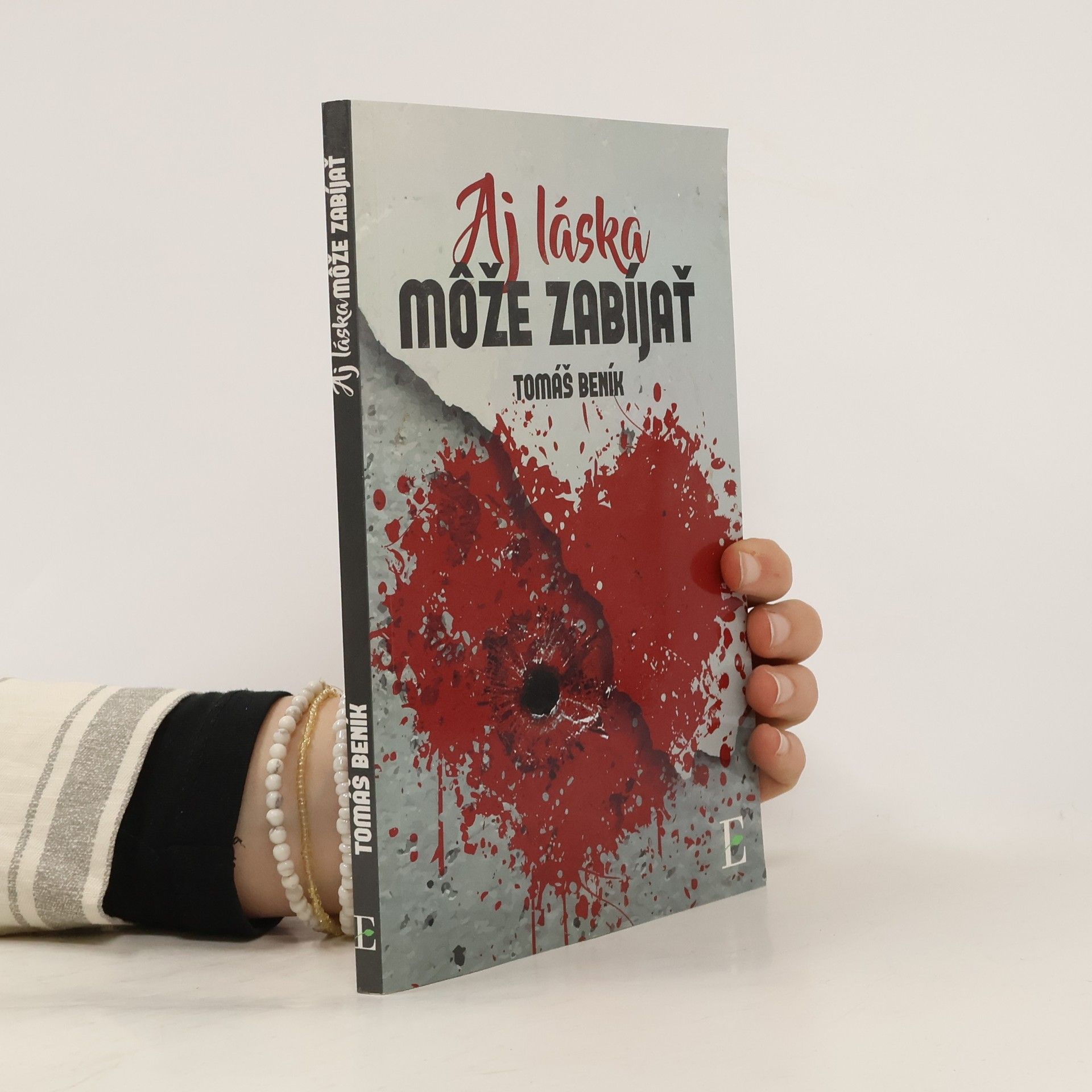 Tomáš Beník Aj láska môže zabíjať