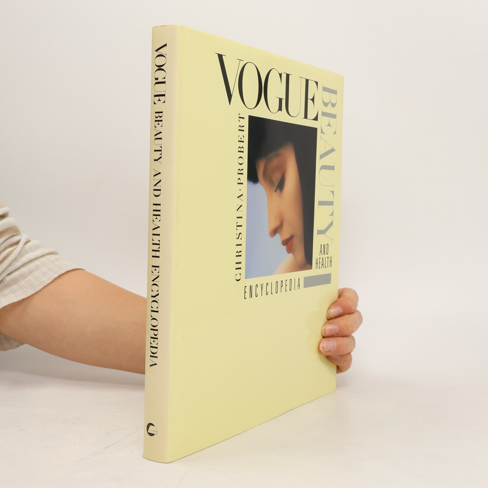 Christina Probert Encyklopedia. Vogue. Beauty and Health