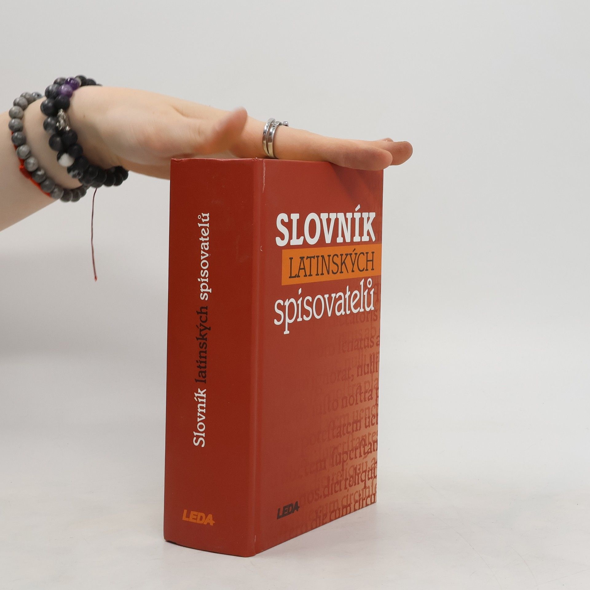 Eva Kuťáková Slovník latinských spisovatelů