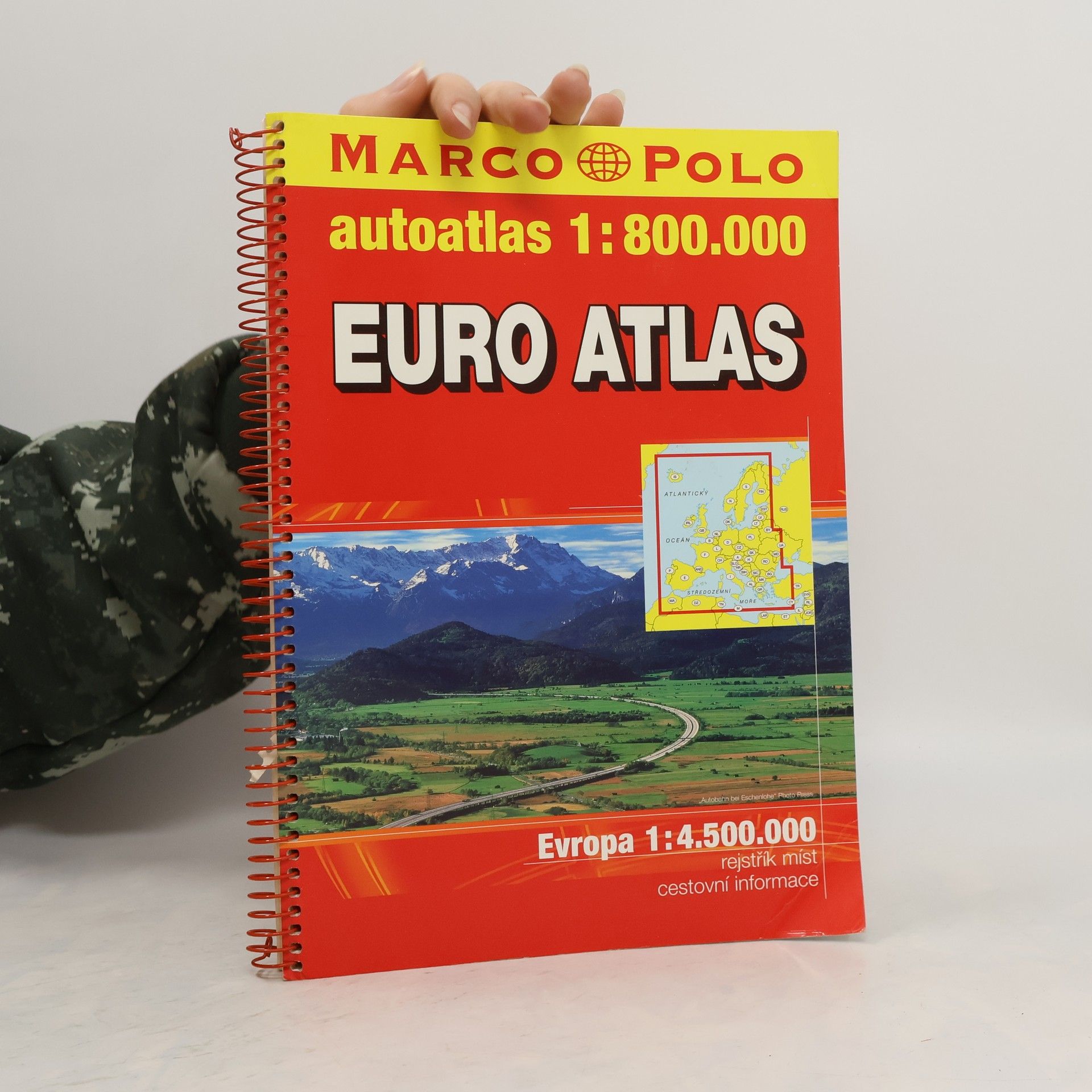 kolektiv Euro Atlas. Autoatlas 1:750.000
