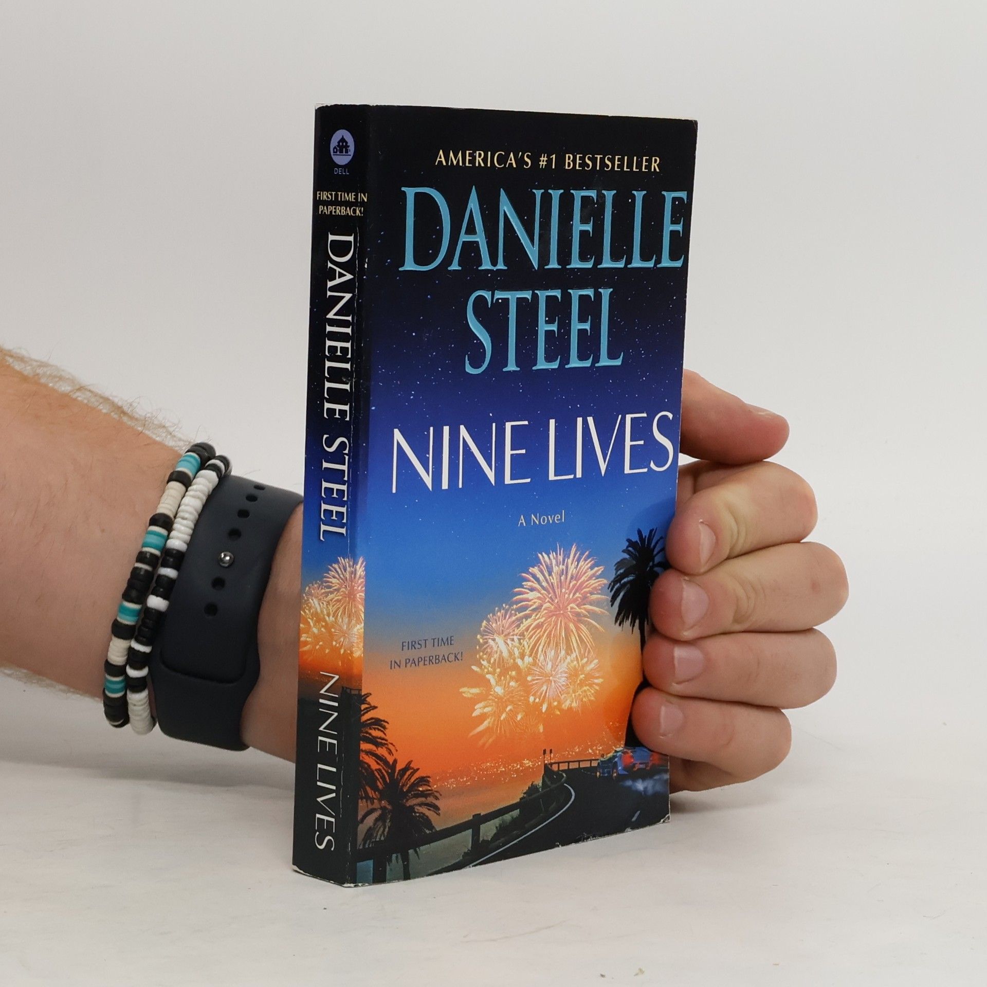 Danielle Steel Nine Lives