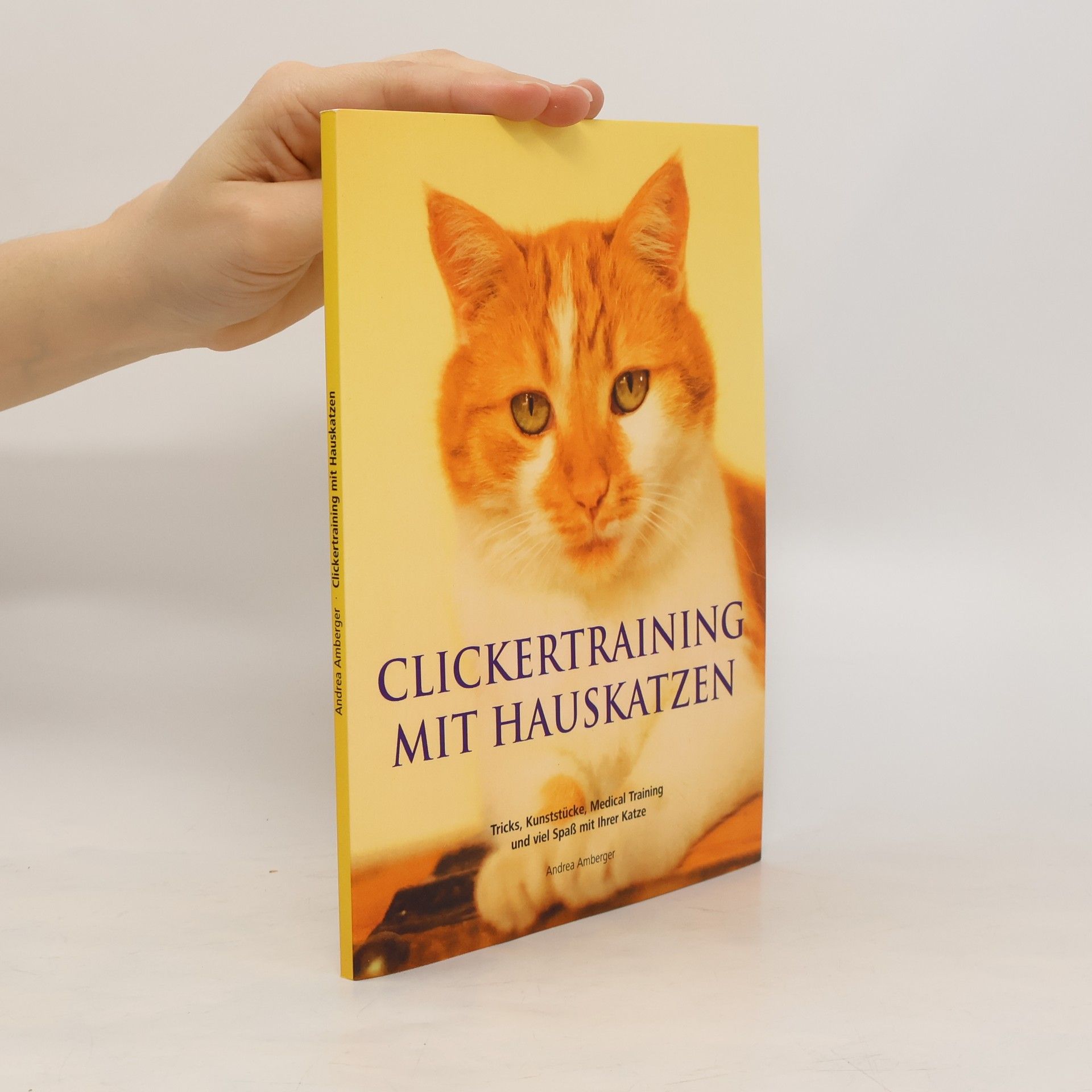 Andrea Amberger Clickertraining mit Hauskatzen