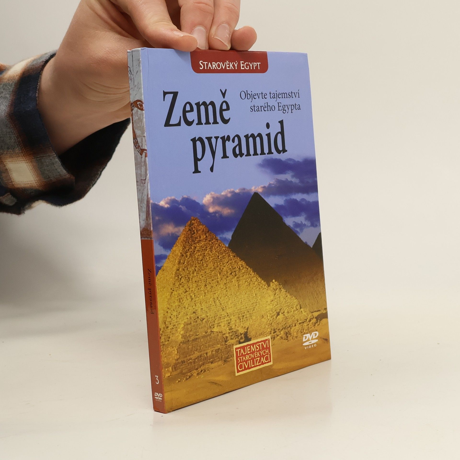 Autorenkollektiv Země pyramid 3