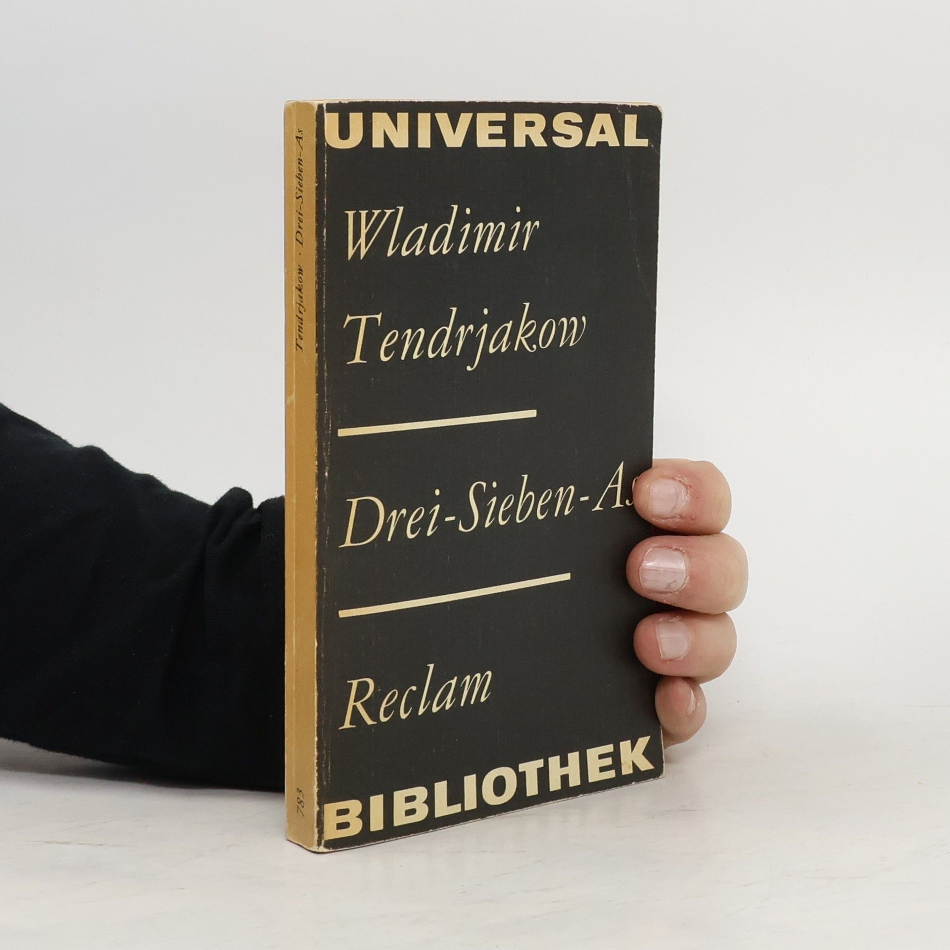 Vladimir Tendryakov Drei - Sieben - As