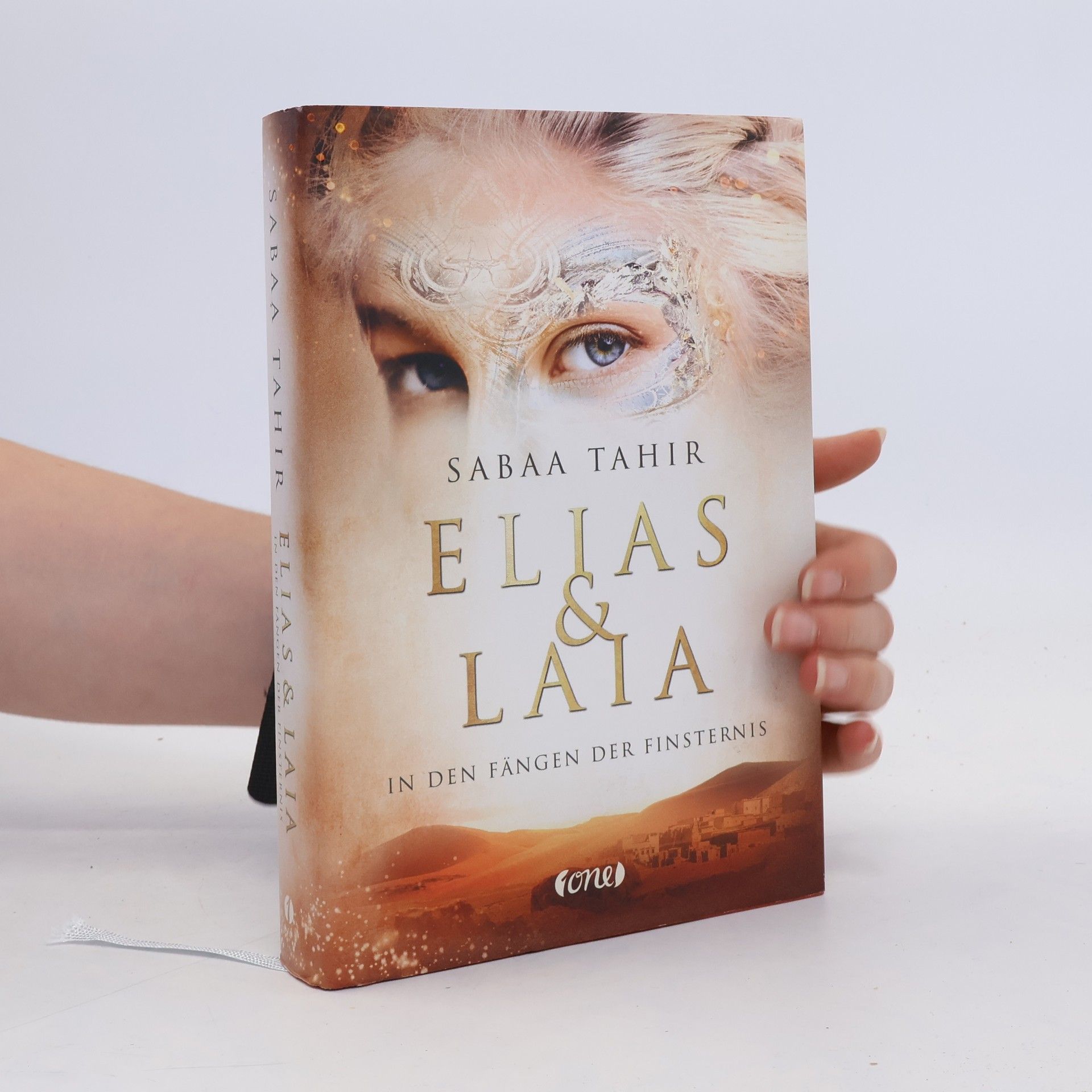 Sabaa Tahir Elias & Laia - in den Fängen der Finsternis